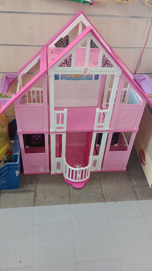 Casa Barbie con accessori 