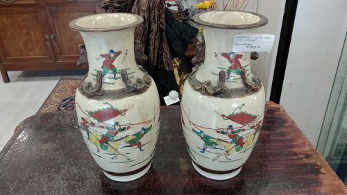 Coppia di vasi porcellana smaltata Corea ventesimo secolo
