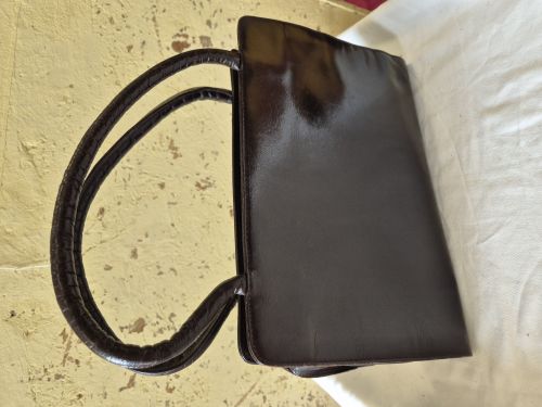  Borsa marrone in pelle