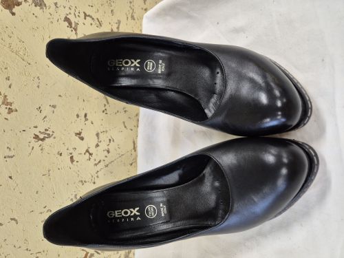  Scarpe nere Geox n 41