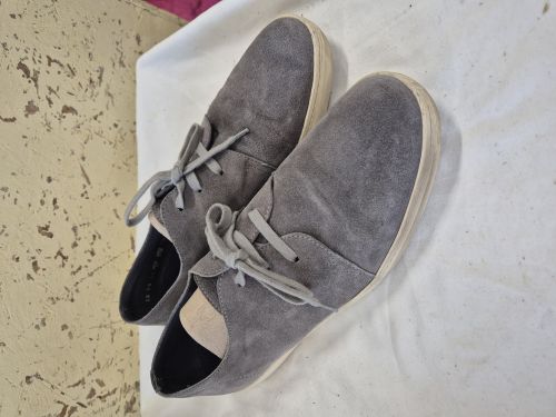  Scarpe scamosciate grigie Frau n44