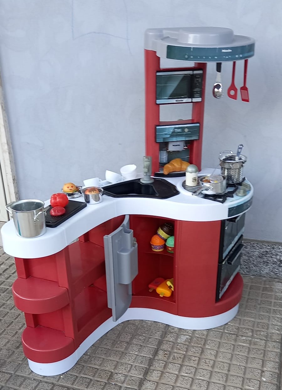 CUCINA GIOCO MIELE CON ACCESSORI