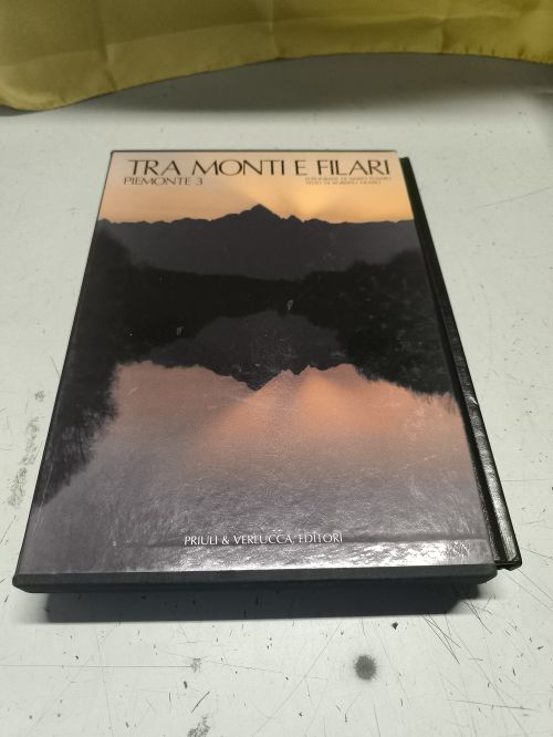  Tramonti e filari Piemon