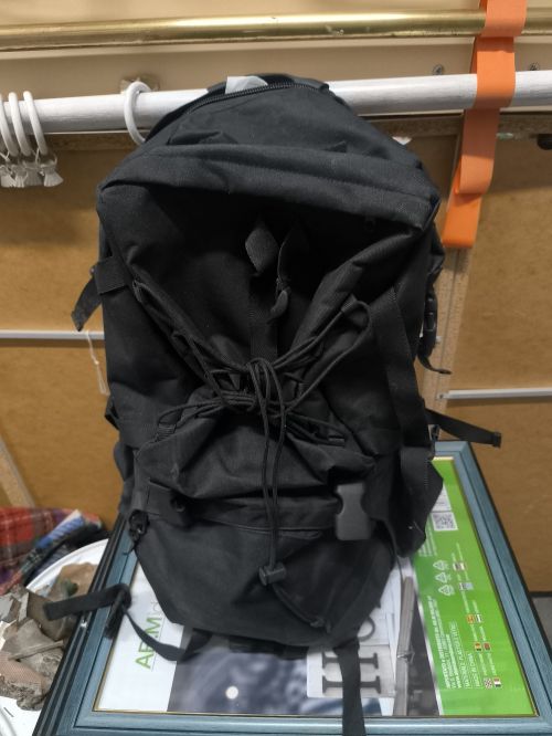  Zaino nero da montagna