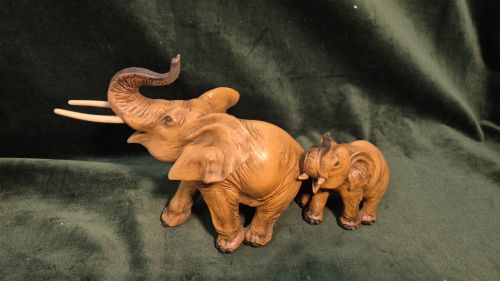 ELEFANTE IN GRES PATINATO  Guido Cacciapuoti (1892 - 1953)