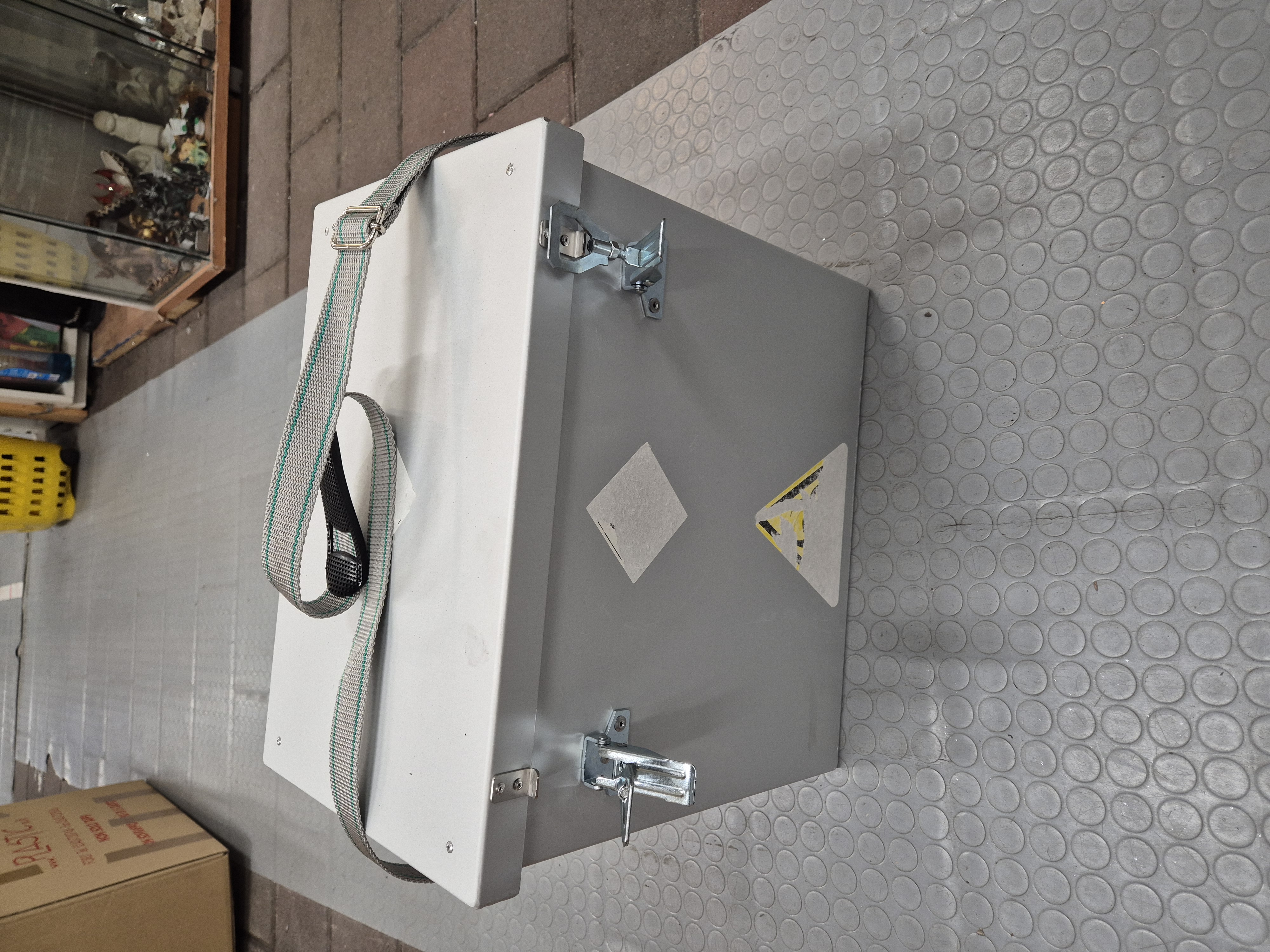 VALIGIA IN ALLUMINIO