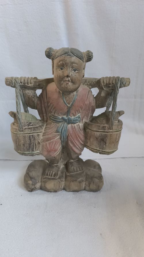  Statua orientale fatta a mano