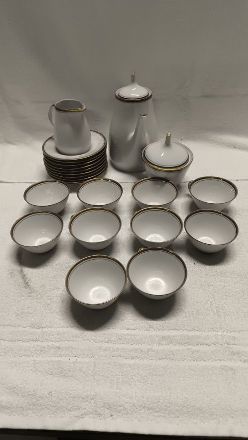  Servizio da tè dieci persone con lattiera zuccheriera e teiera