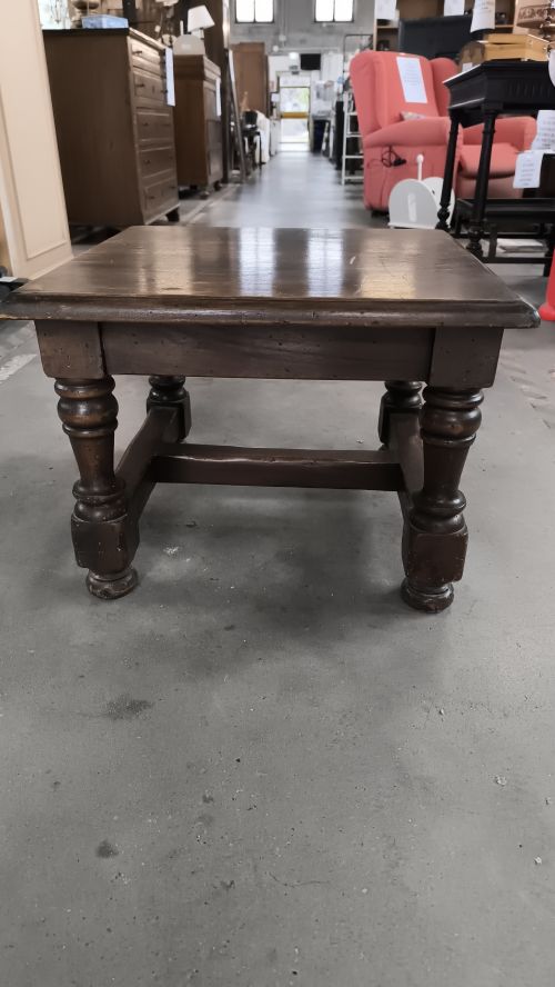  Tavolino da salotto quadrato in legno
