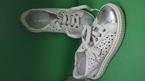  Scarpe bianche Melania 32