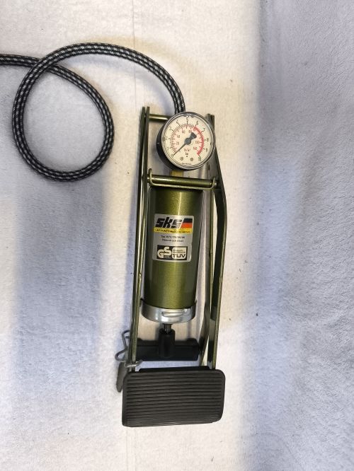  Pompa a pedale per bicic