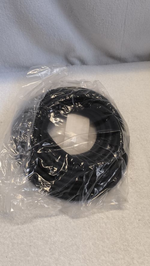  Pacco tubo nero piccolo in gomma 
