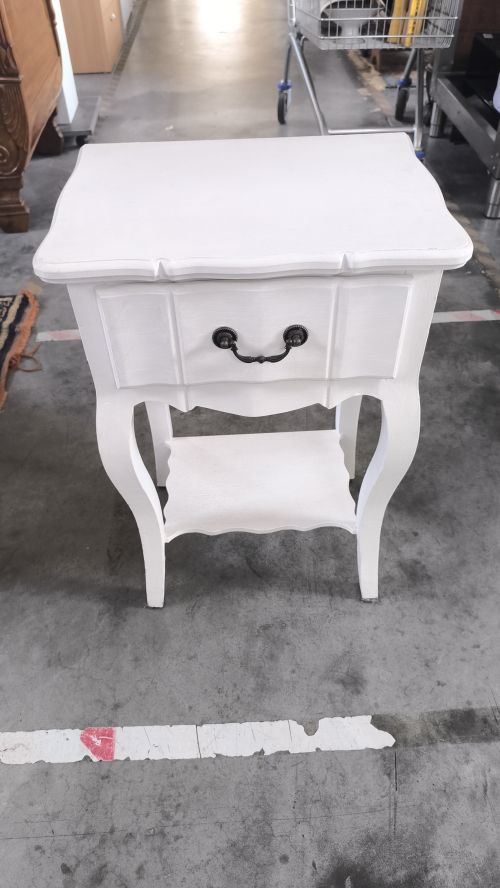 COPPIA DI COMODINI BIANCHI