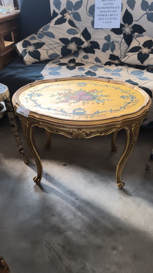 Tavolino da salotto con piano disegno