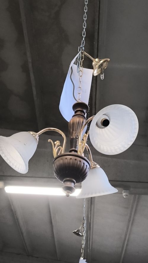LAMPADARIO 3 LUCI