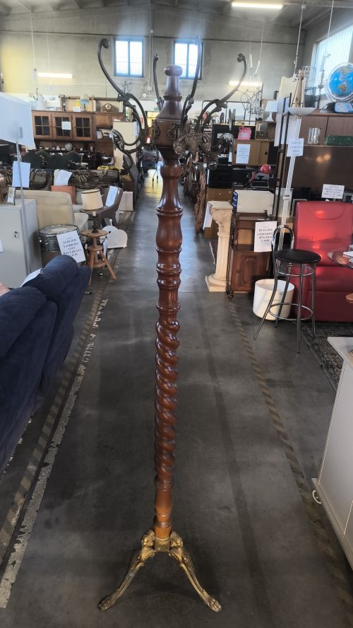 Appendiabiti a Colonna in legno e ottone