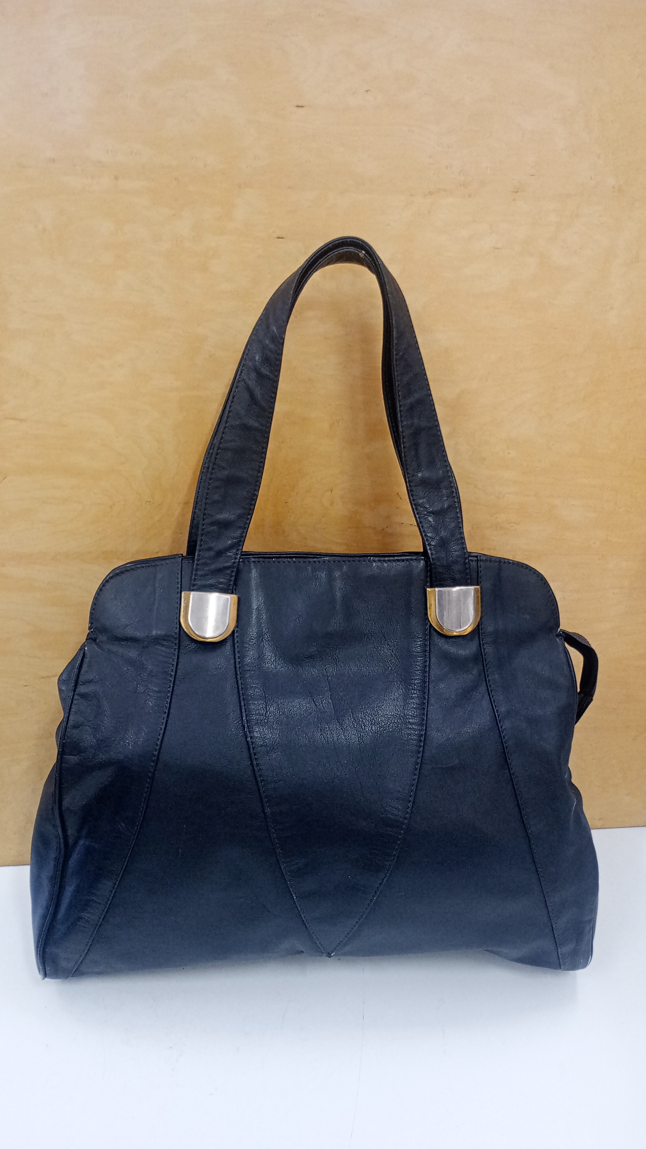 borsa nera in pelle
