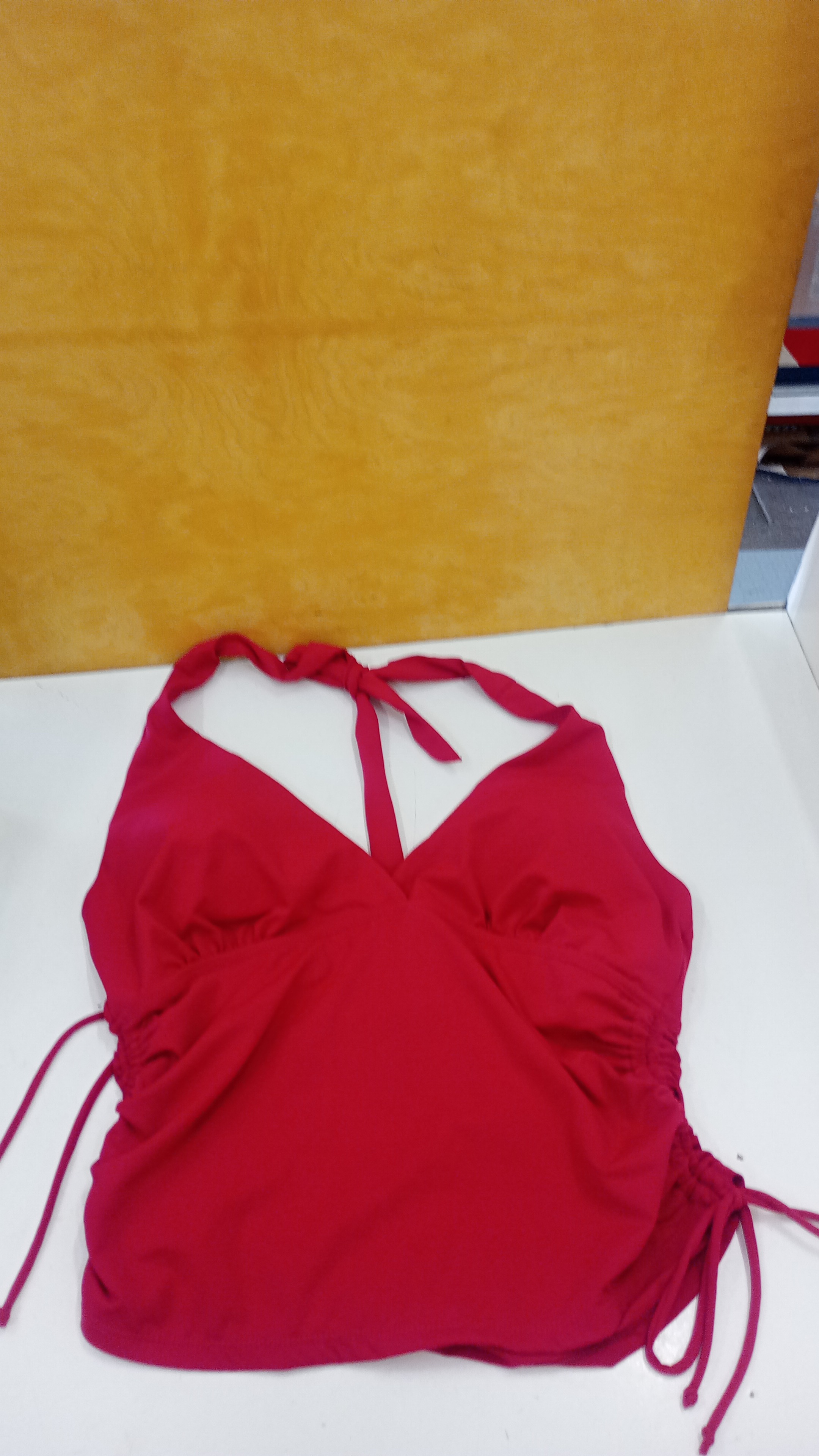 COSTUME