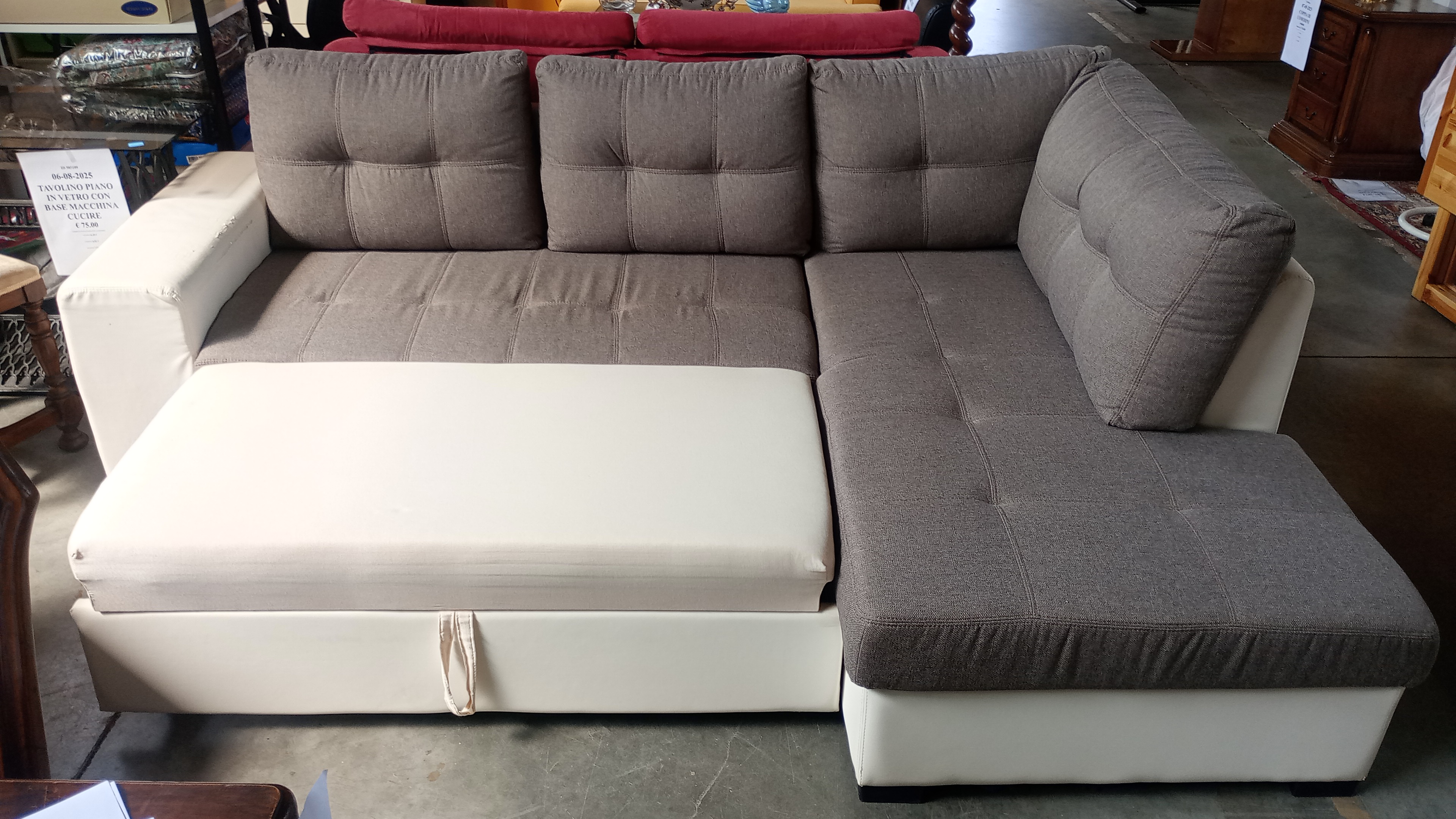 DIVANO ANGOLARE A LETTO IN E