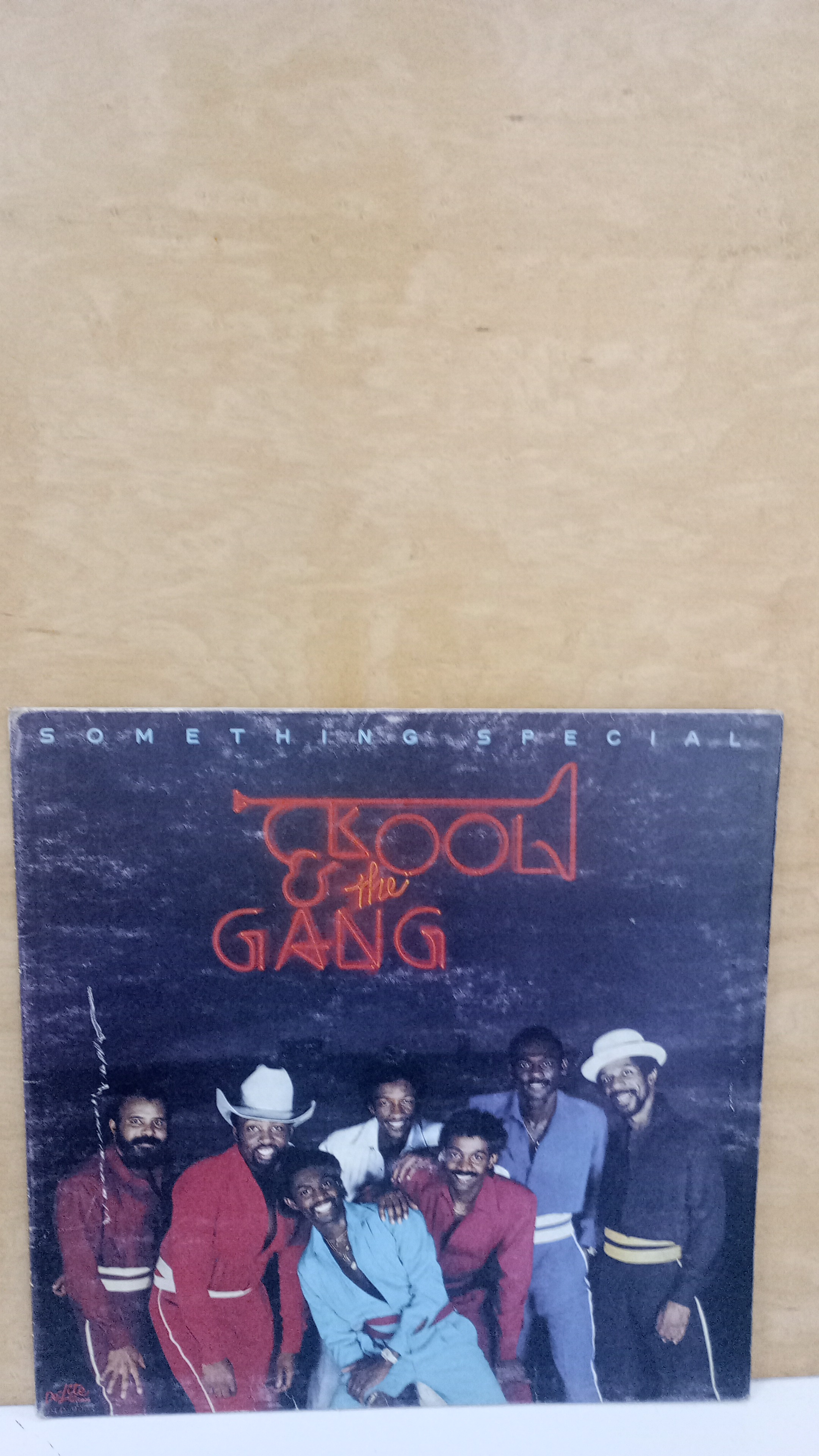 KOOL THE GANG SOMETHING l