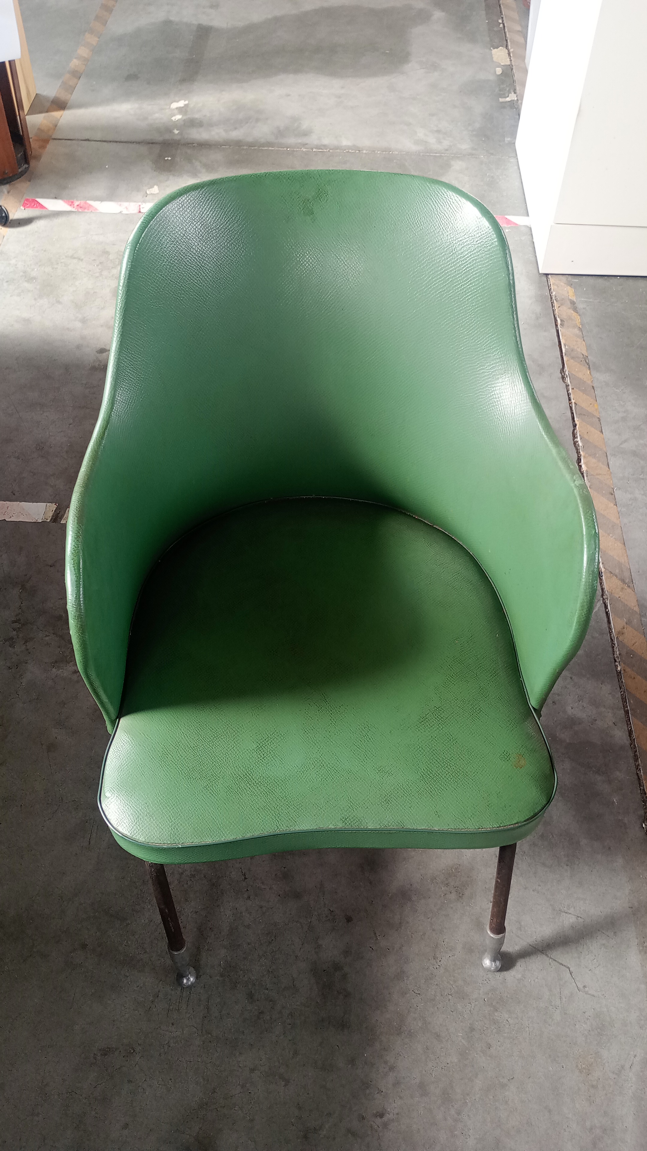 SEDIA IN PELLE VERDE  ANNI 70 