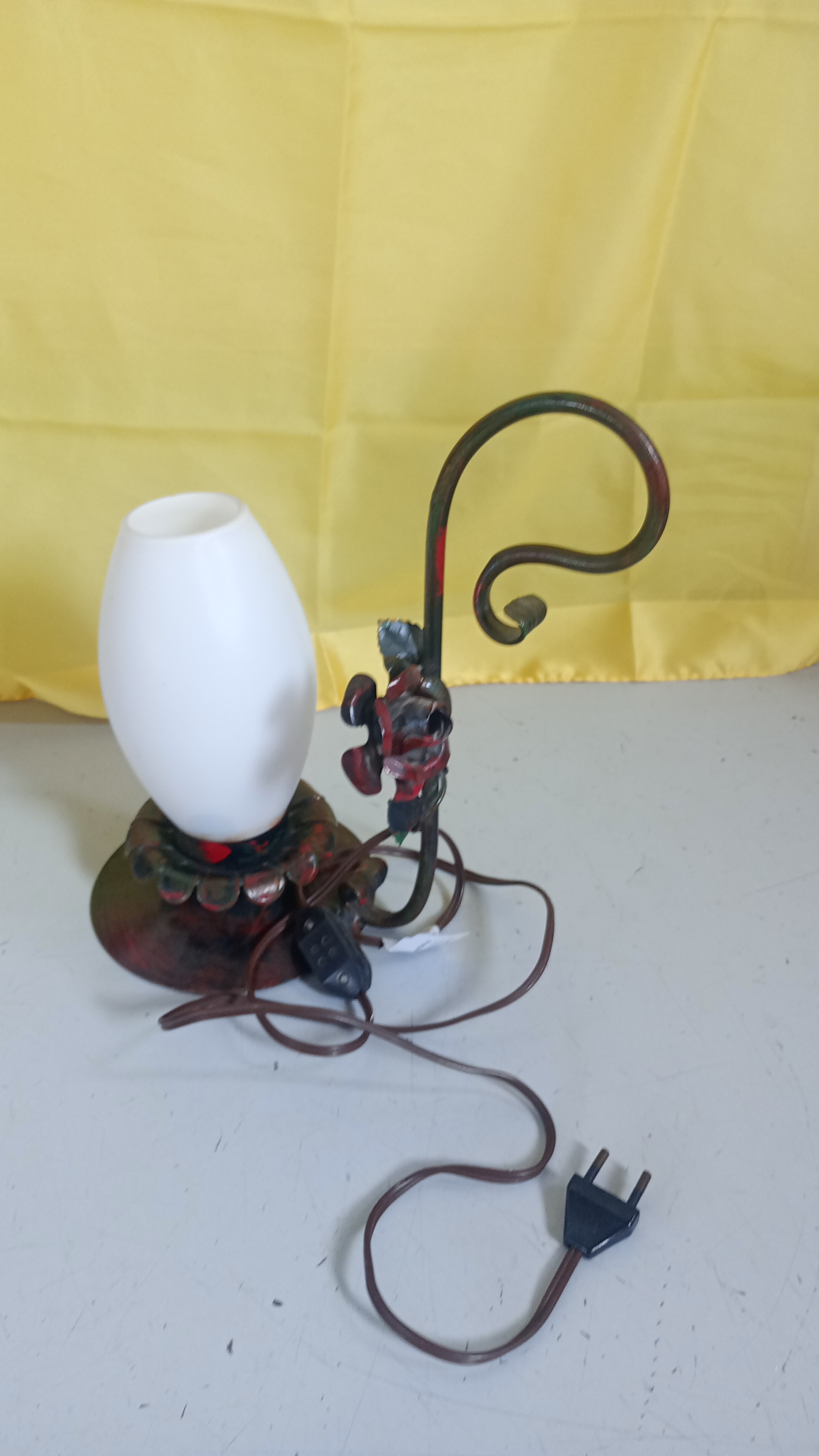 LAMPADA DA COMODINO