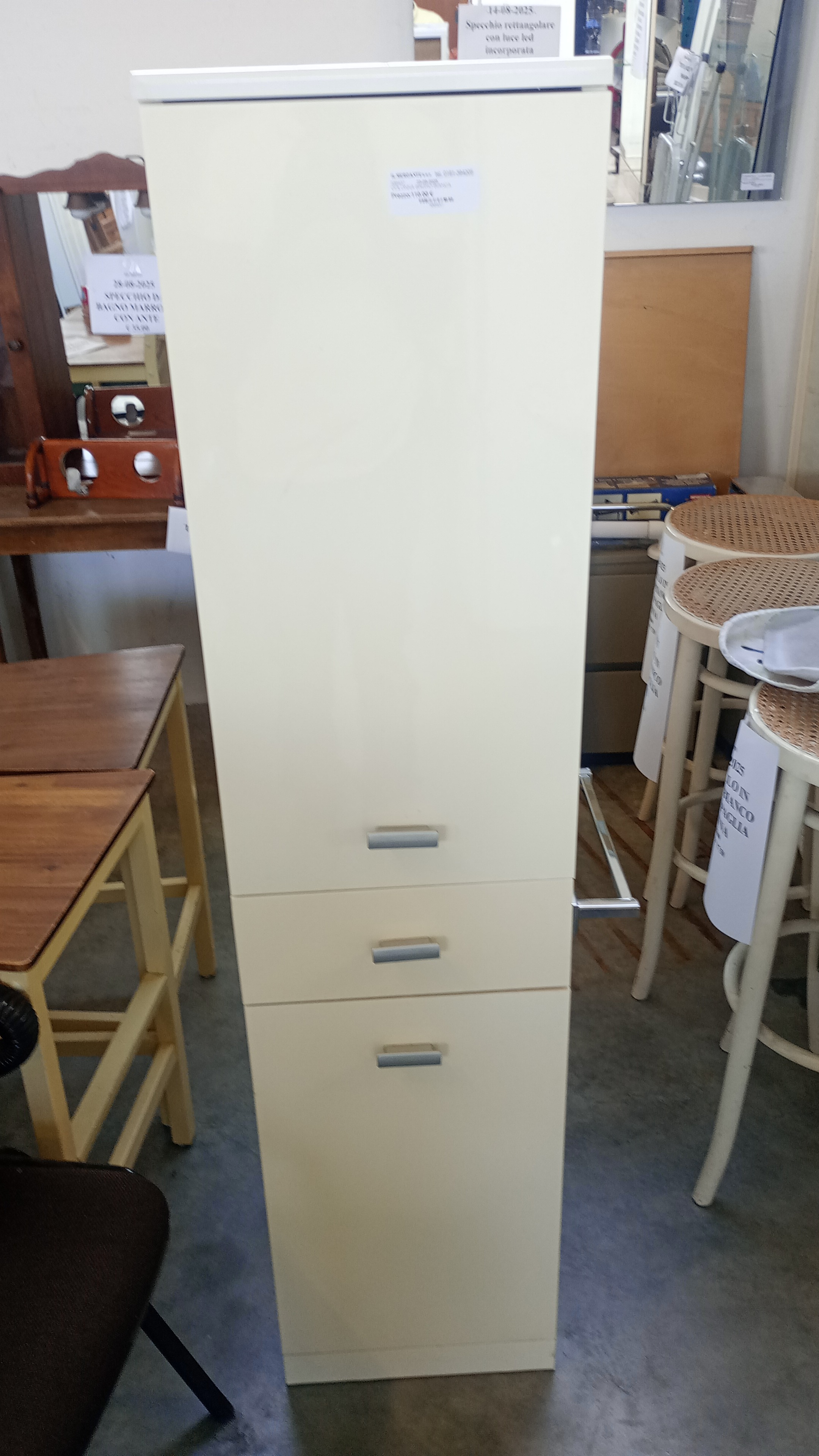 COLONNA BAGNO BIANCA 