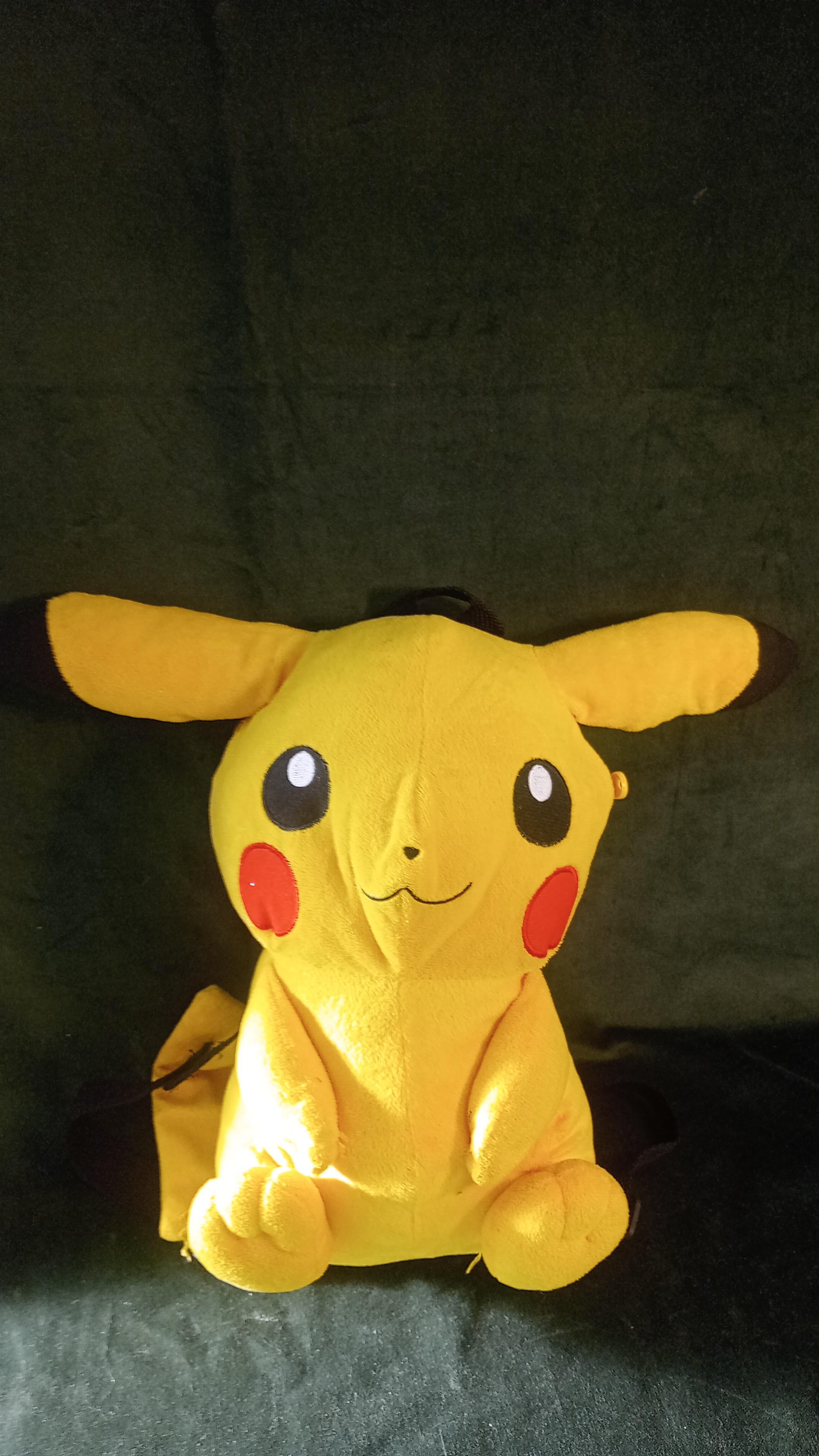 ZAINO pikachu