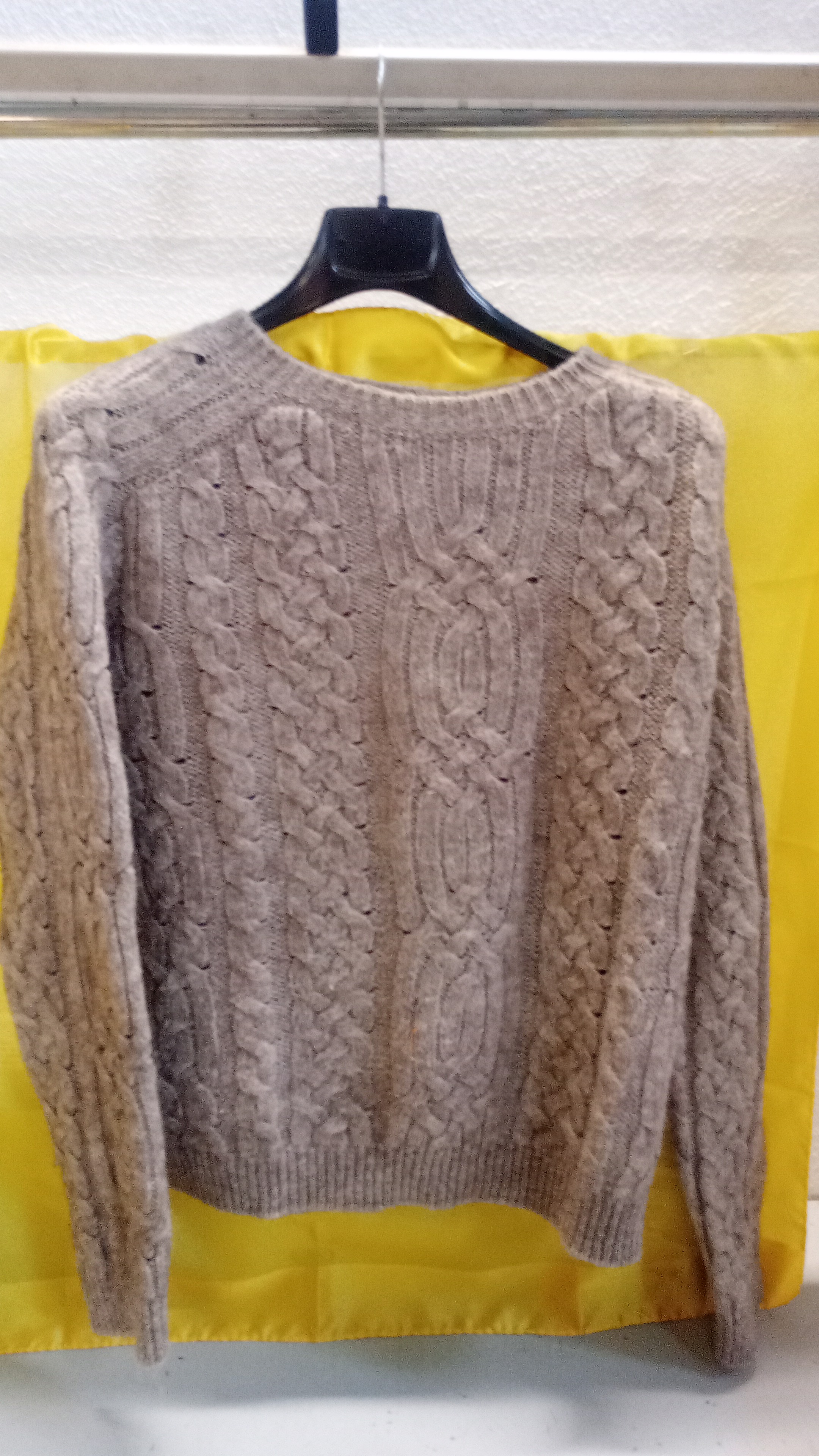 maglia grigia in lana BENETTON