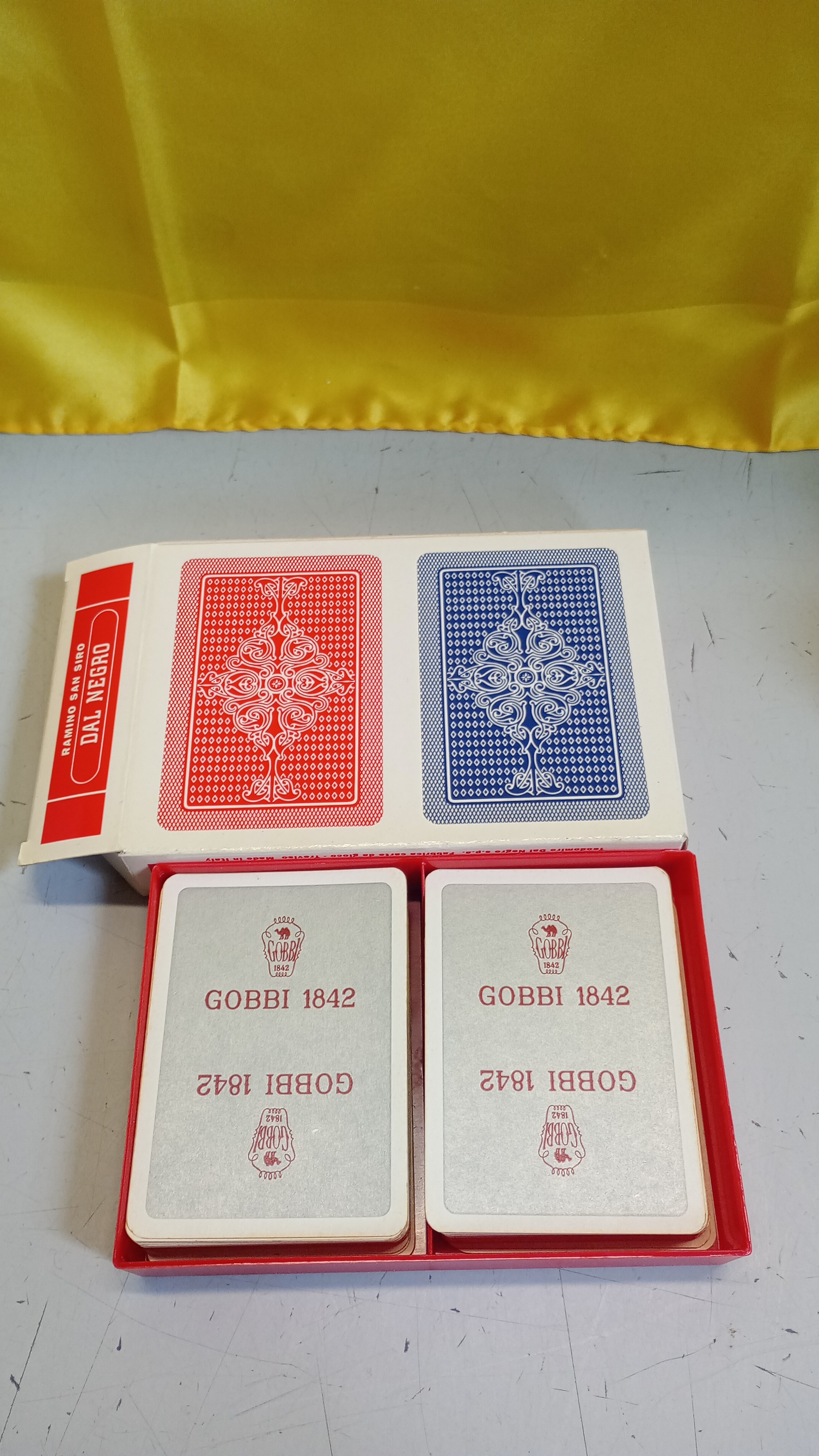 CARTE DA GIOCO DAL NEGRO