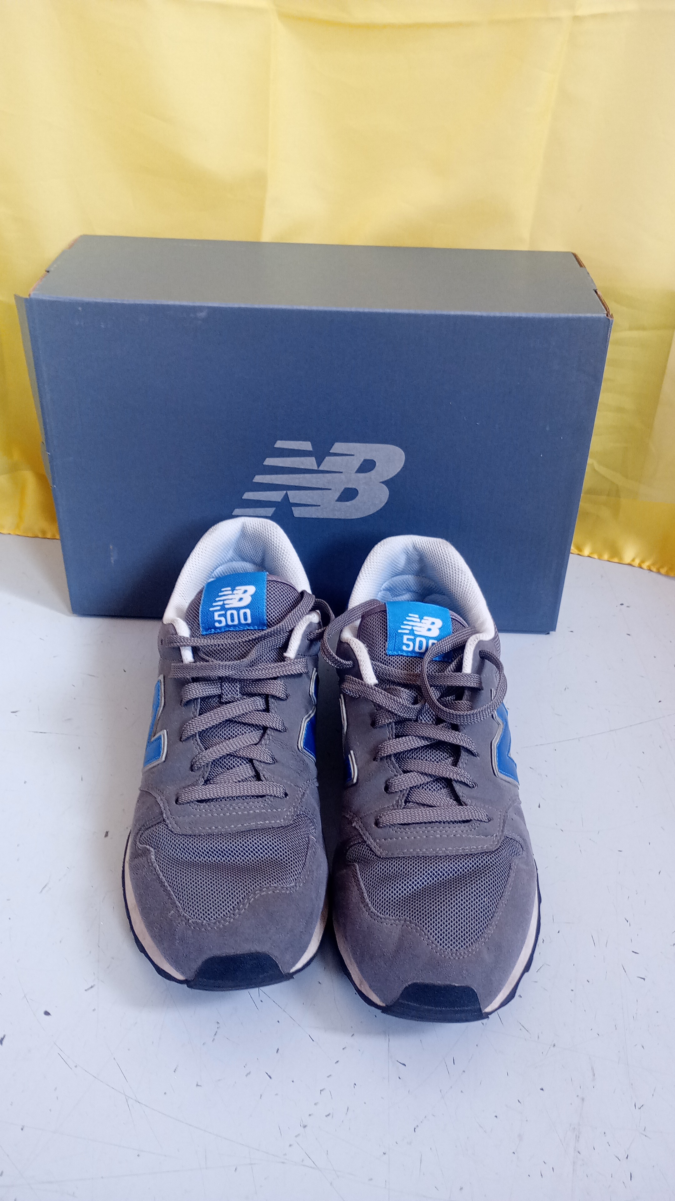  Scarpe grigie New Balance 45