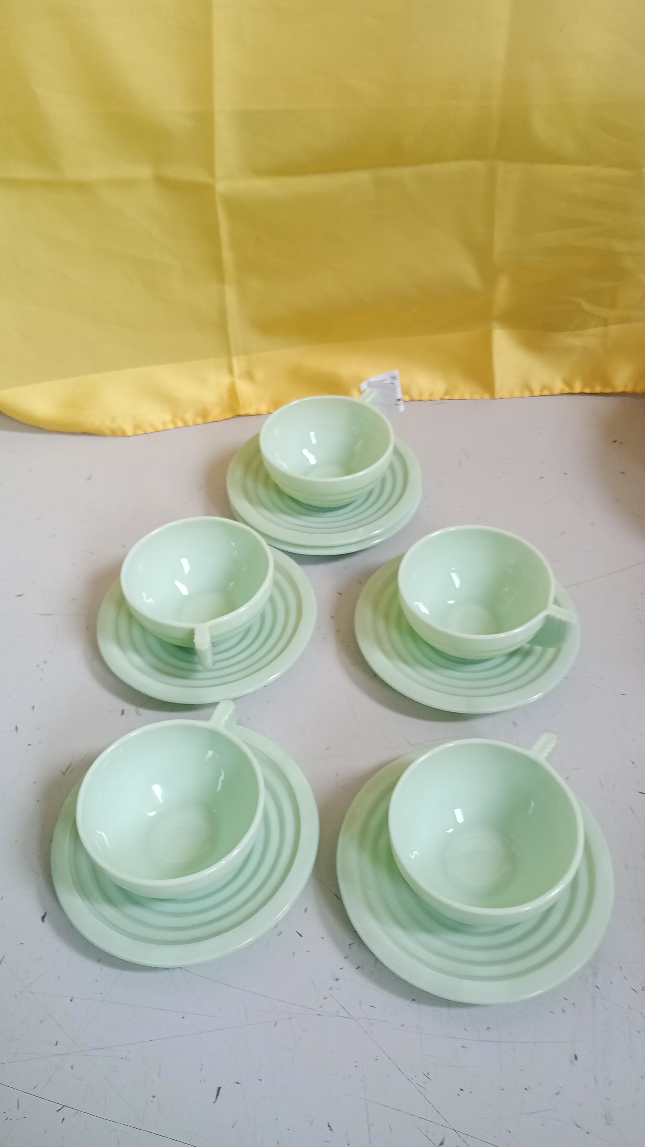 6 TAZZINE DA CAFFE VETRO OPALINA VERDE manifattura FRANCESE