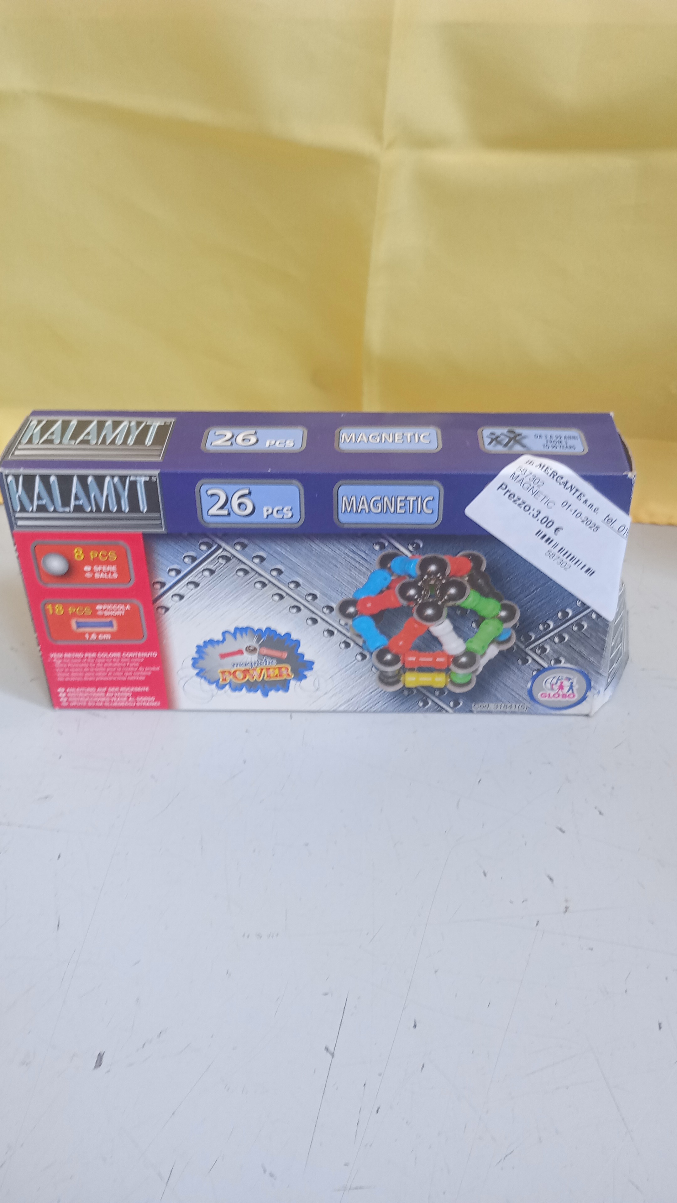 MAGNETIC 