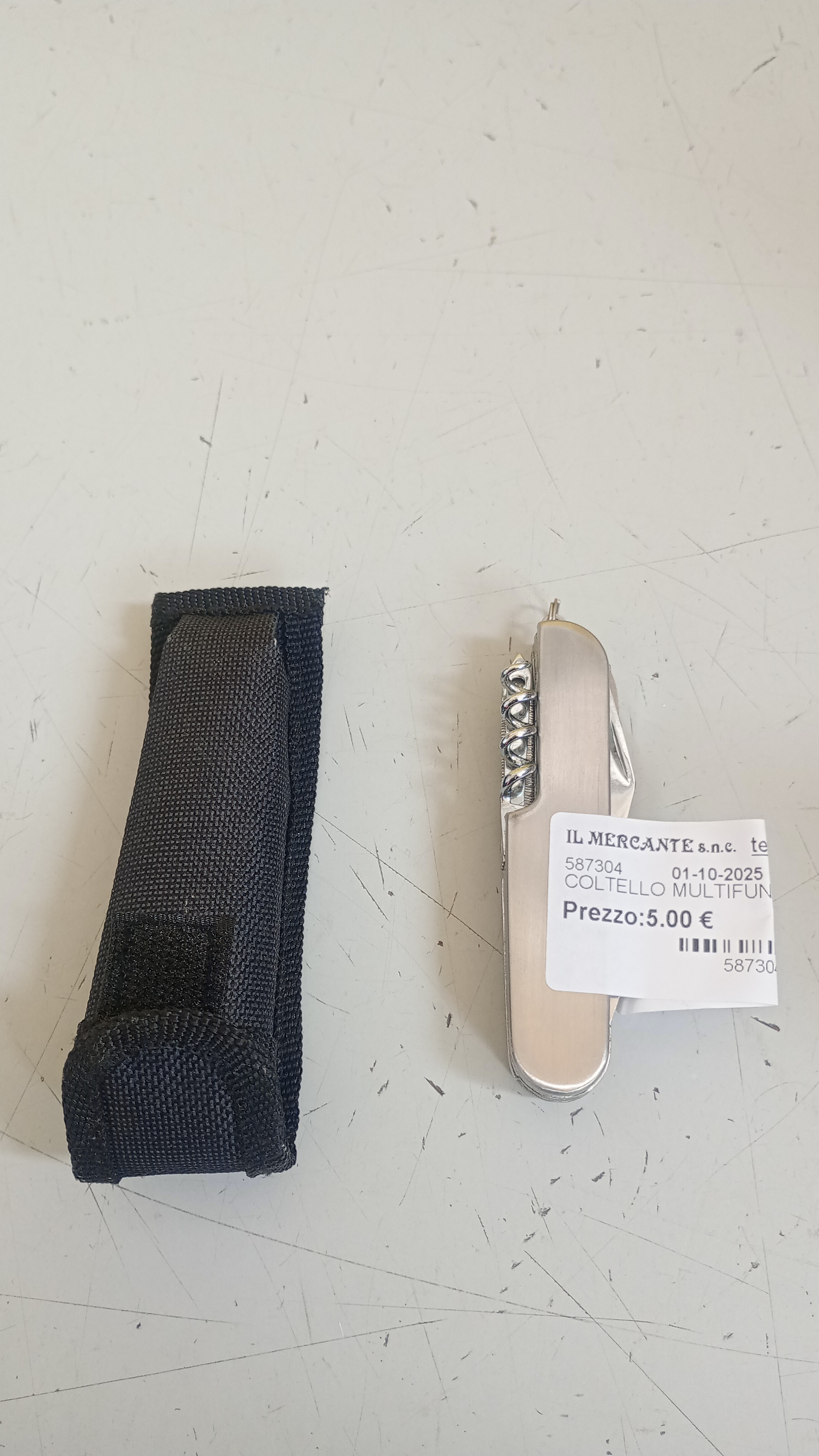 COLTELLO MULTIFUNZIONE 