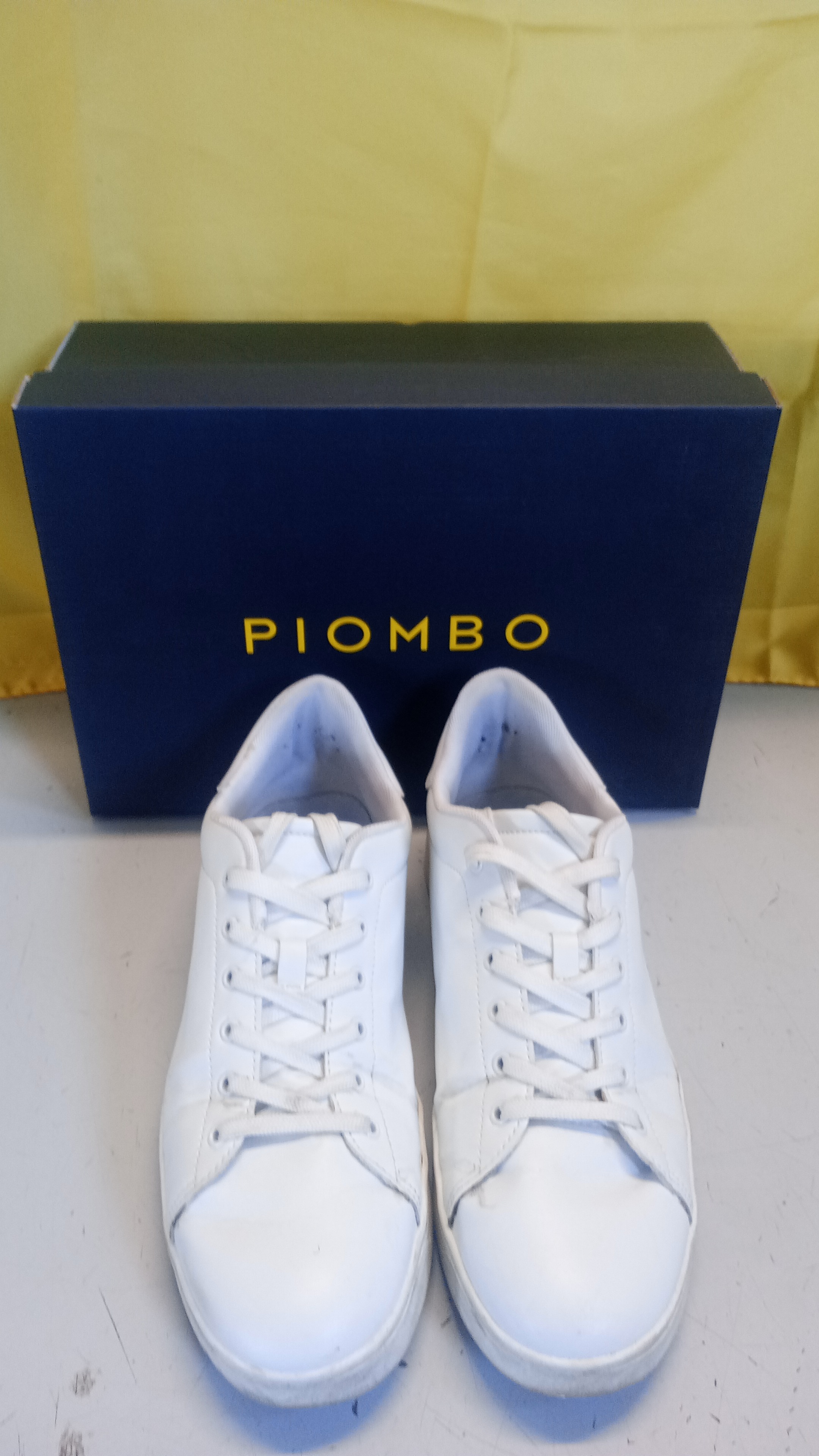 Scarpe bianche piombo 45
