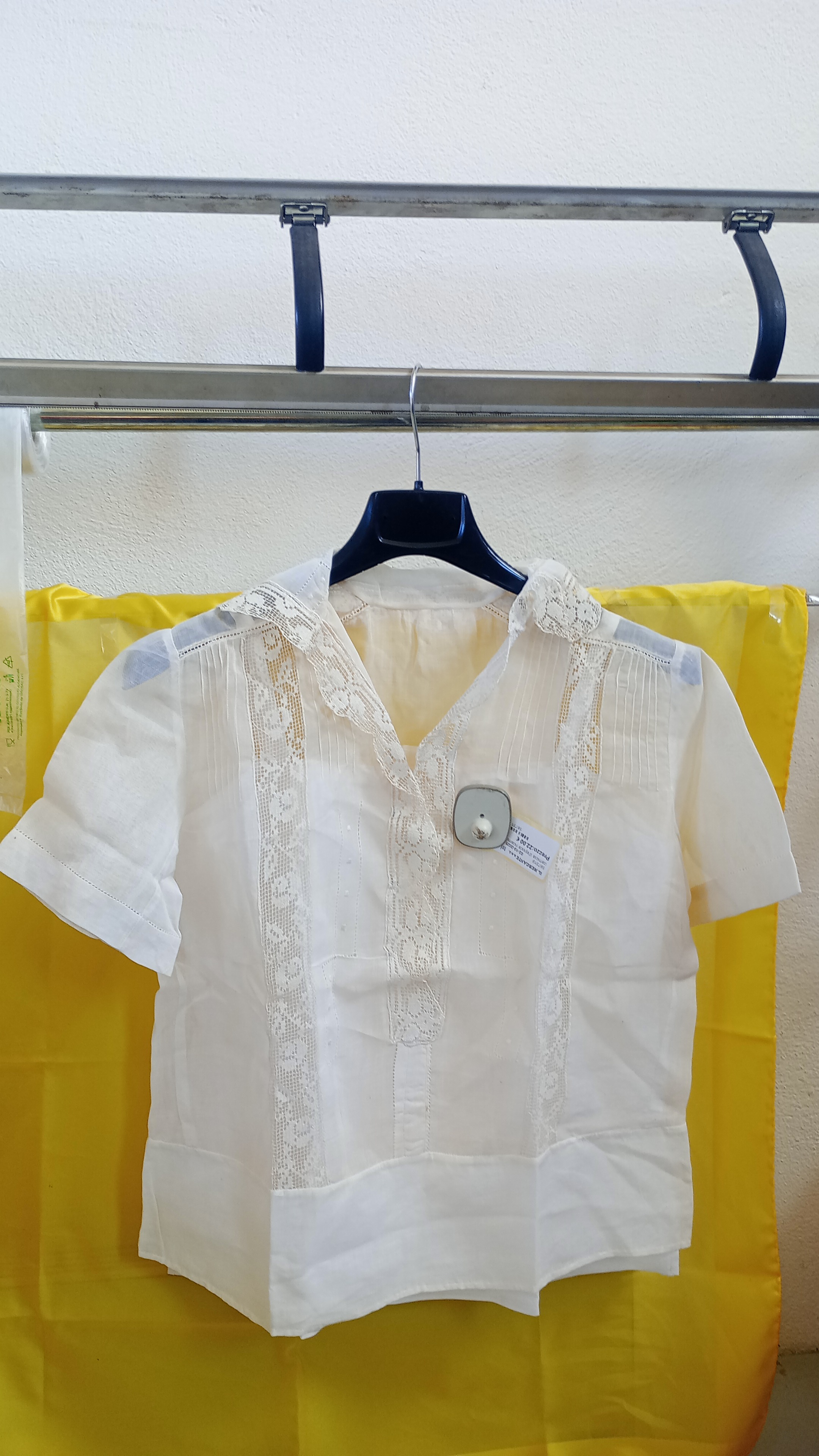 camicia d&lsquo;epoca ricamata +sotto cam