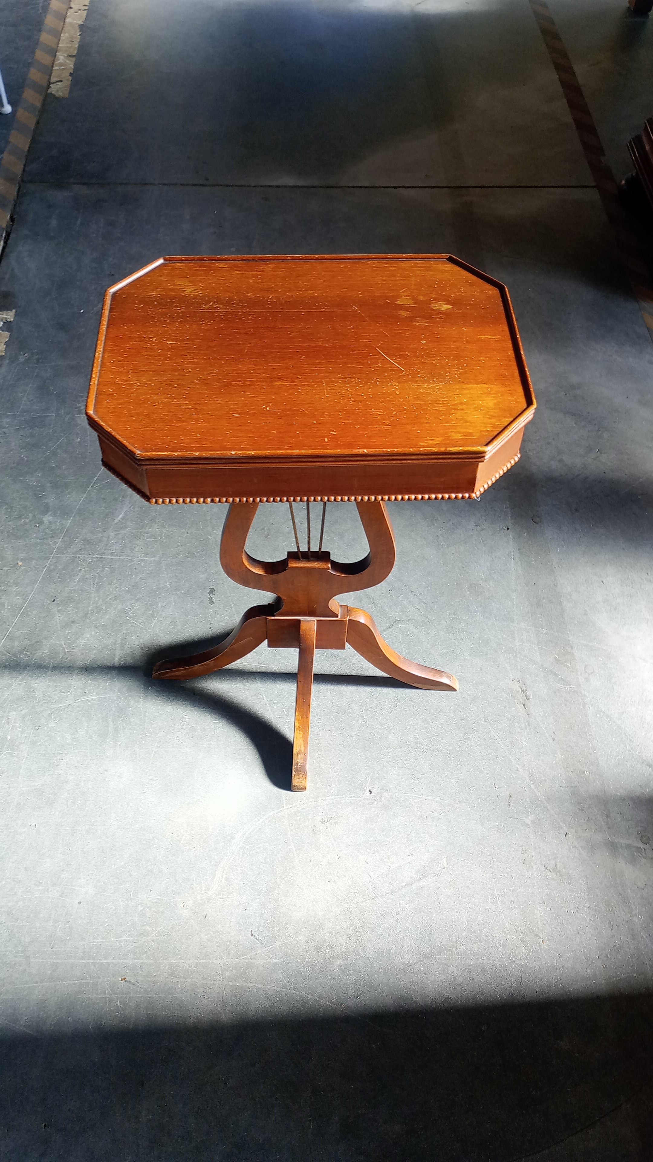TAVOLINO DA SALOTTO 2 CSSETTI