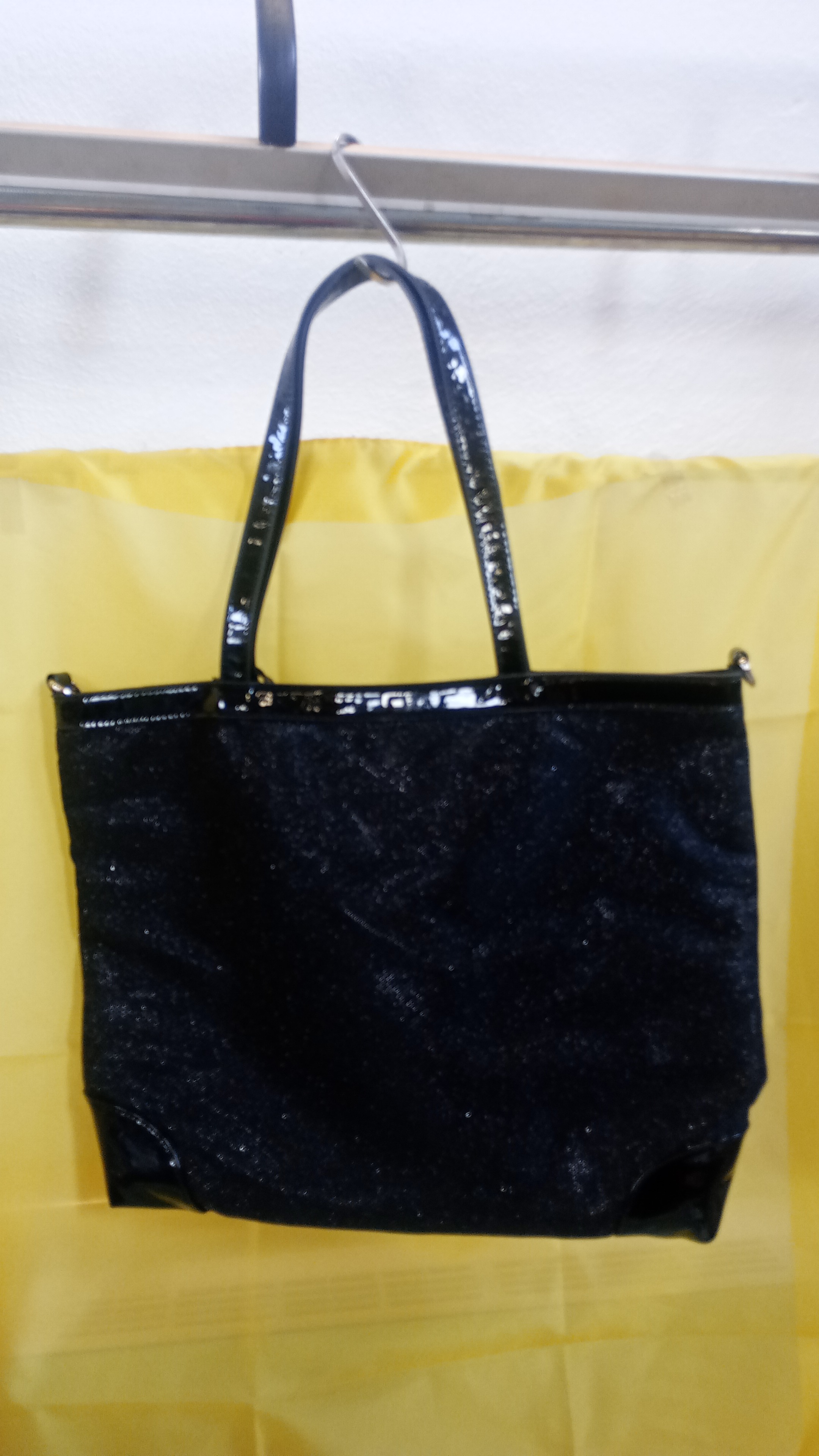  Borsa nera 