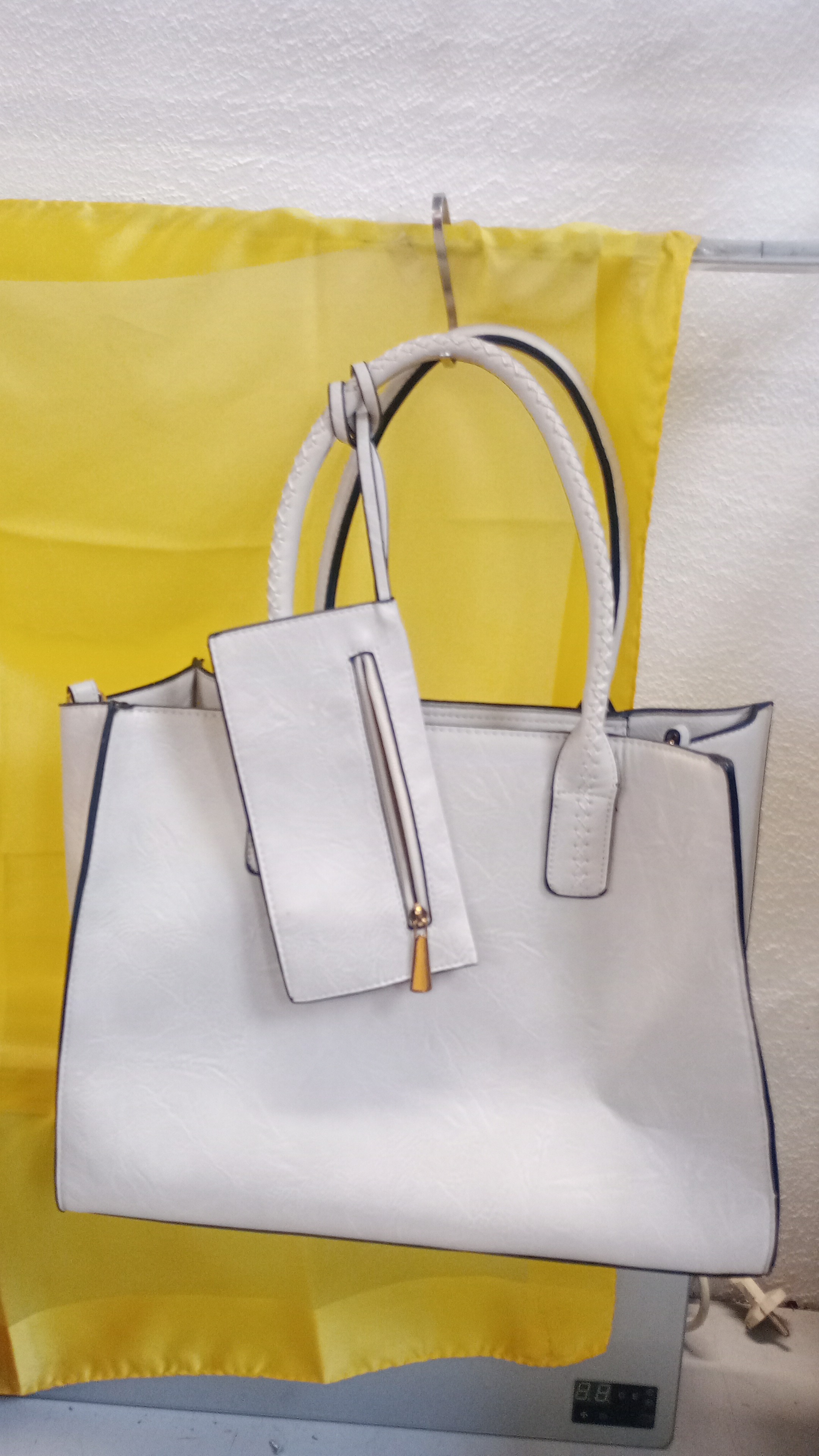 Borsa bianca