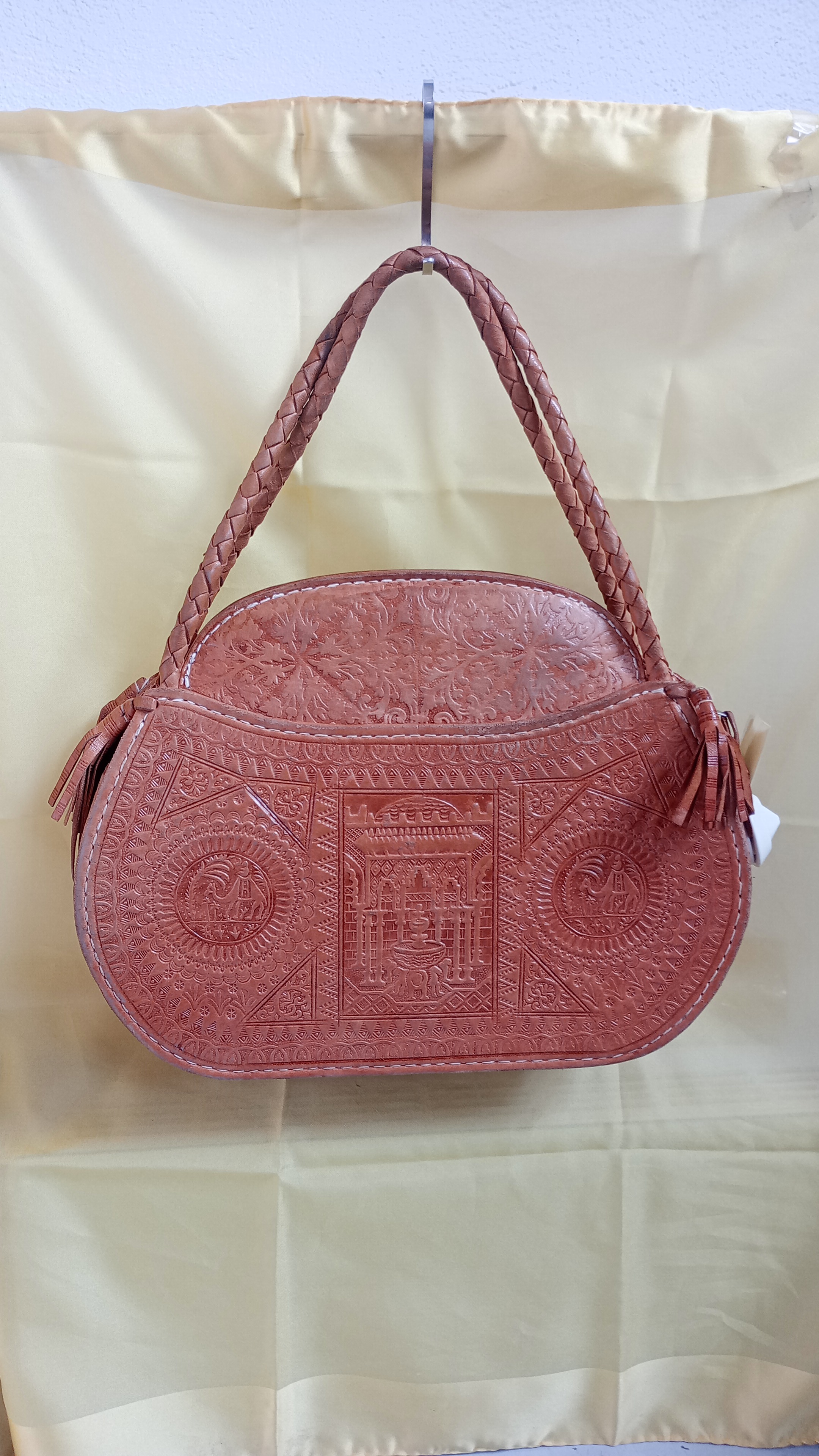 BORSA IN PELLE DI CAMMELLO
