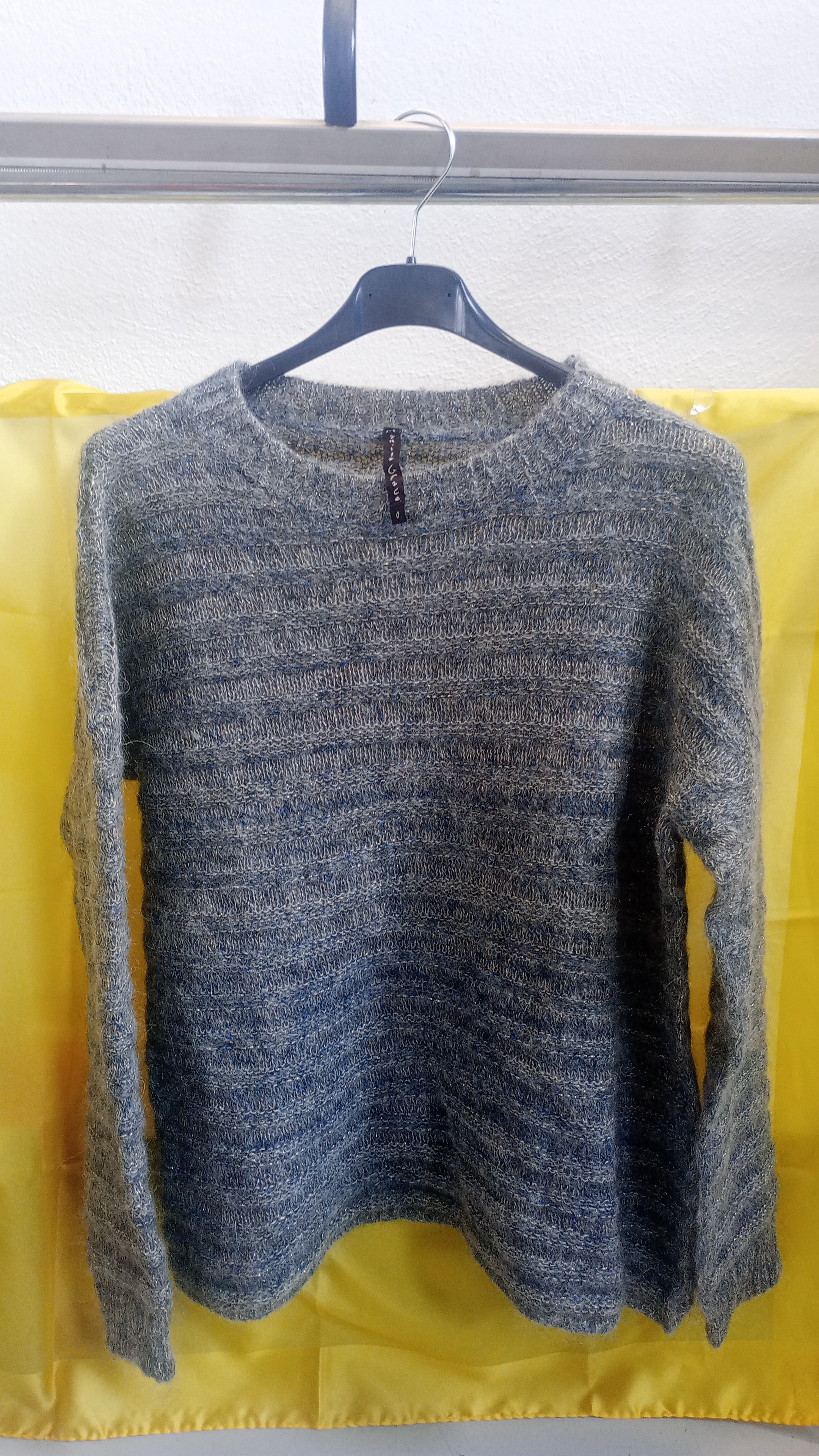 magl. MANILA GRACE in lana