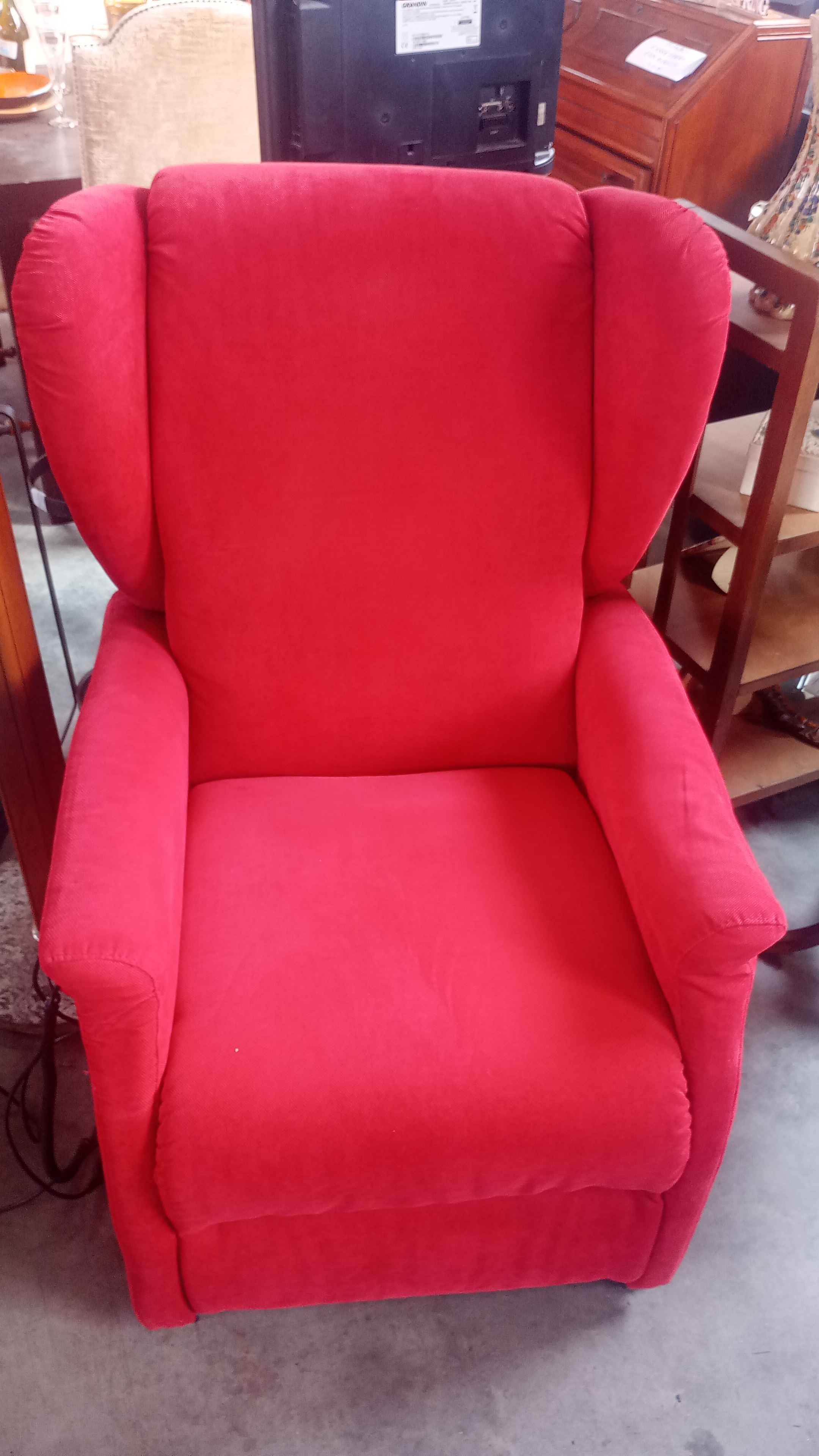 POLTRONA  ALZAPERSONA ELETTRICA ROSSA