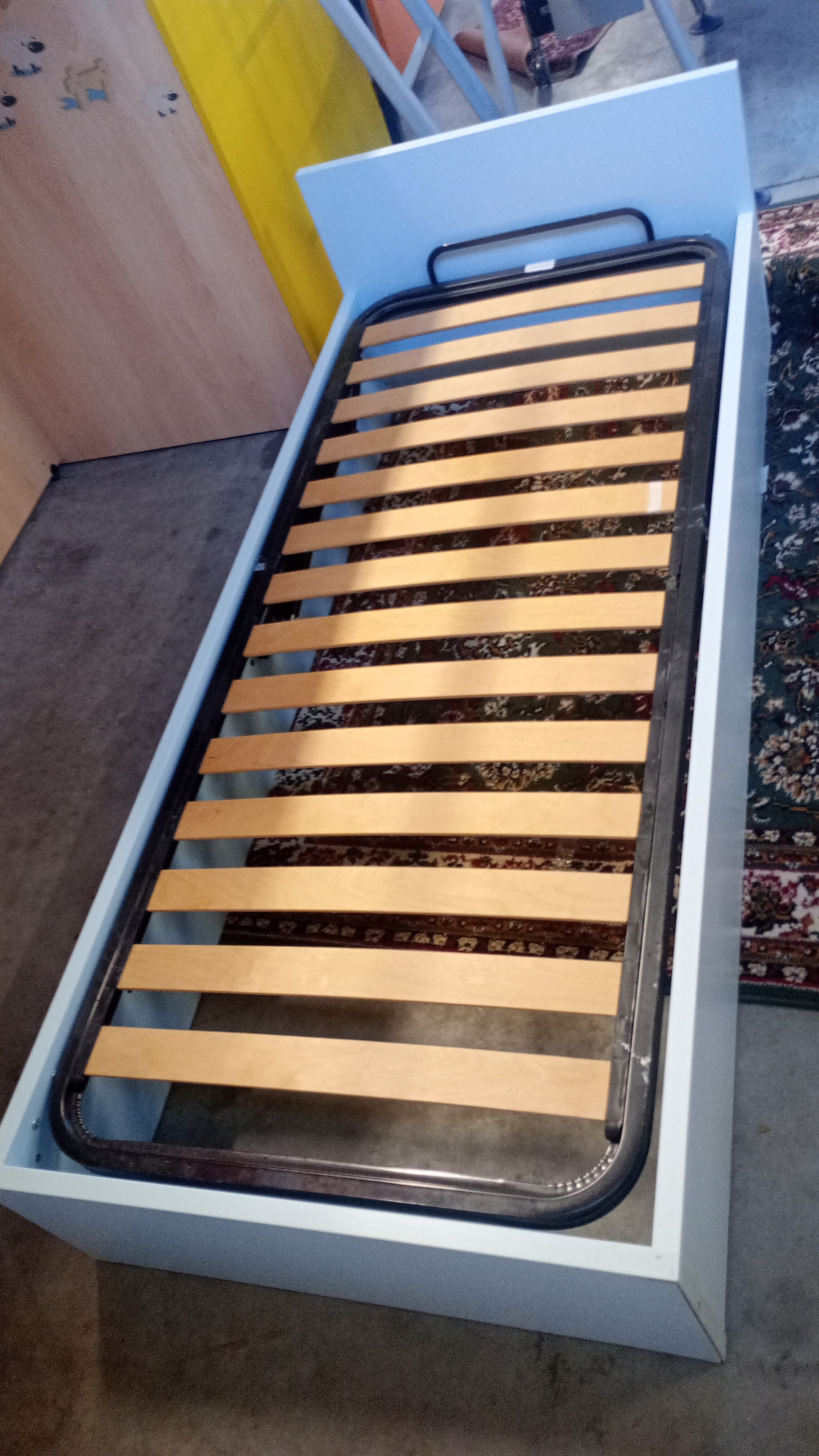 LETTO SINGOLO CONTENITORE