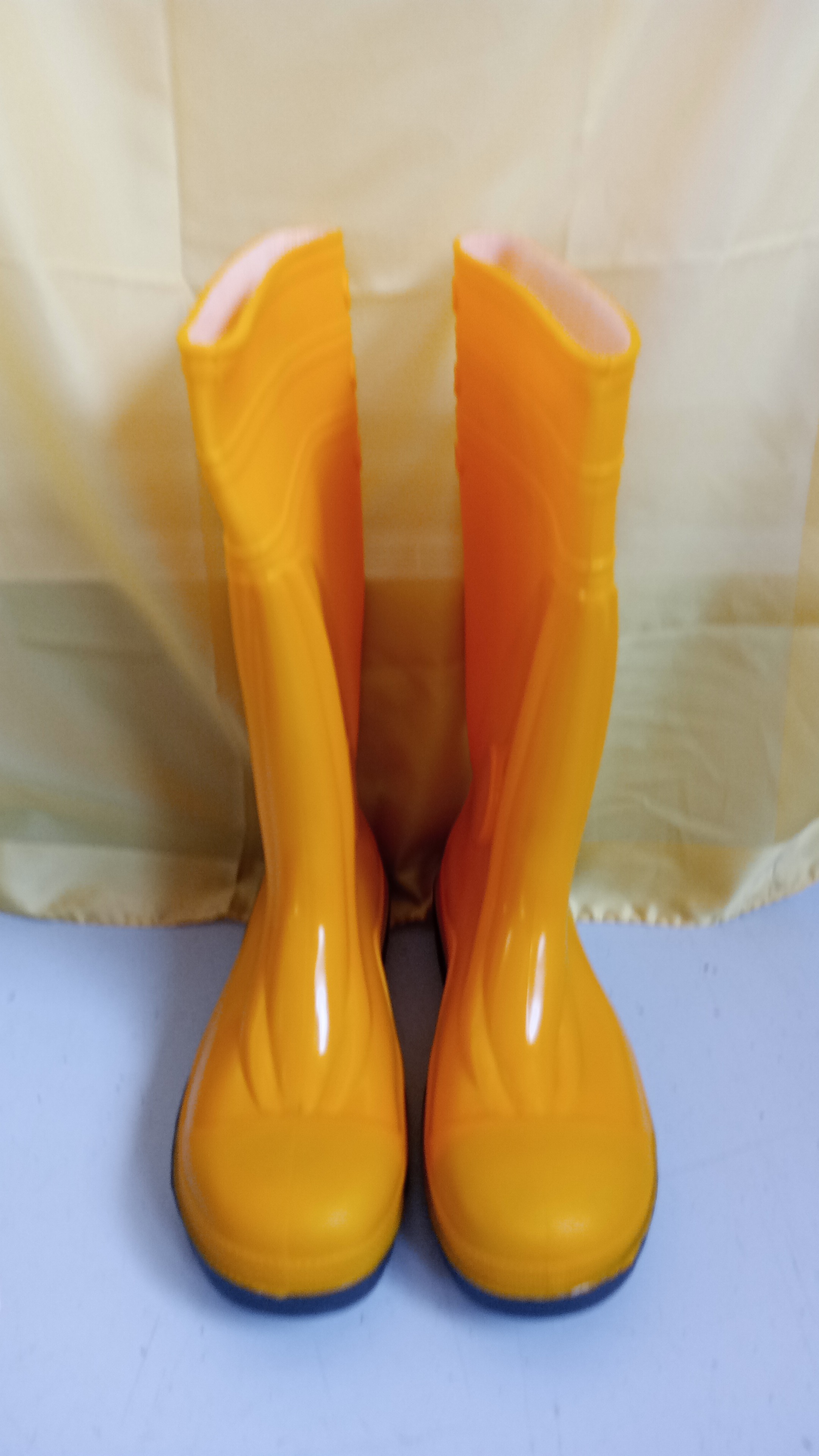 STIVALI ANTINFORTUNISTICI