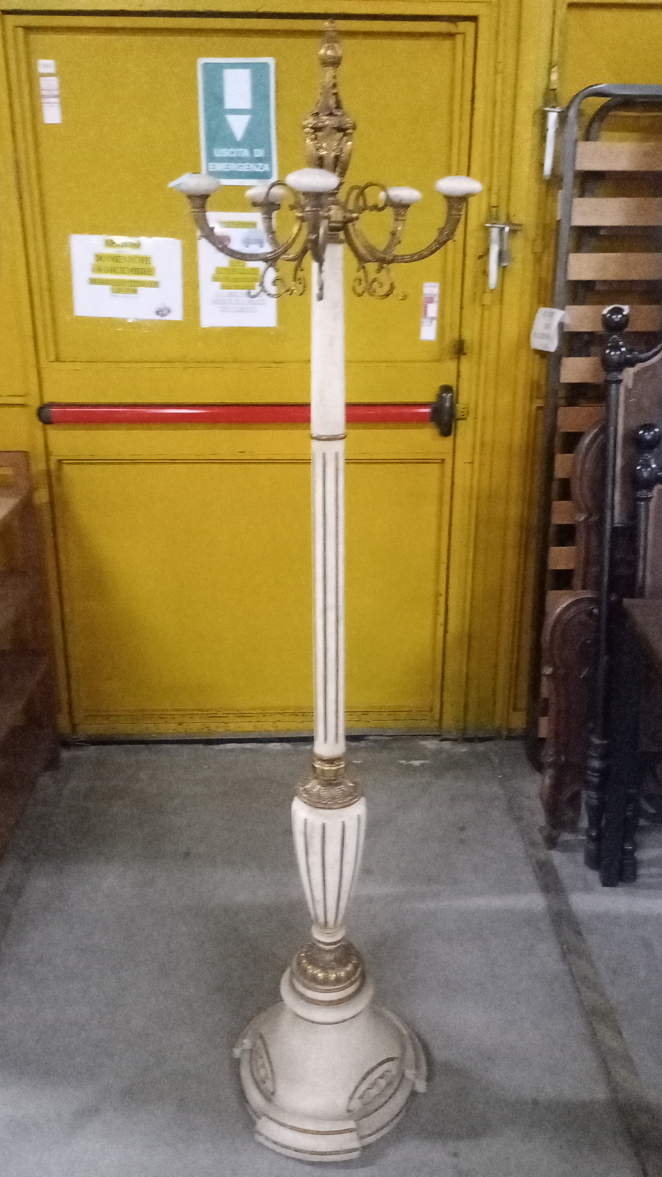 APPEDNI ABITI A COLONNA 