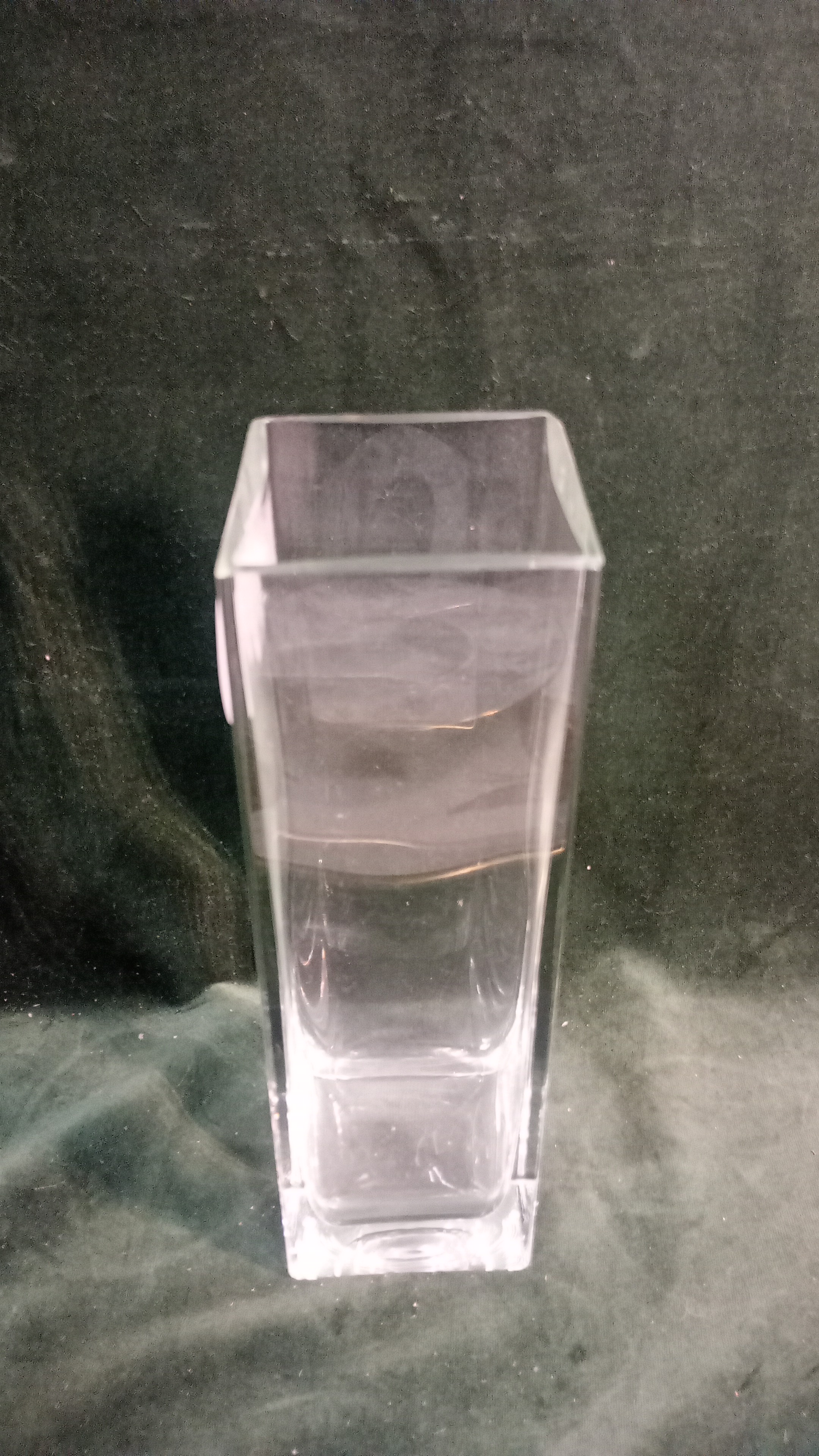 VASO QUADRATO IN CRISTALLO 