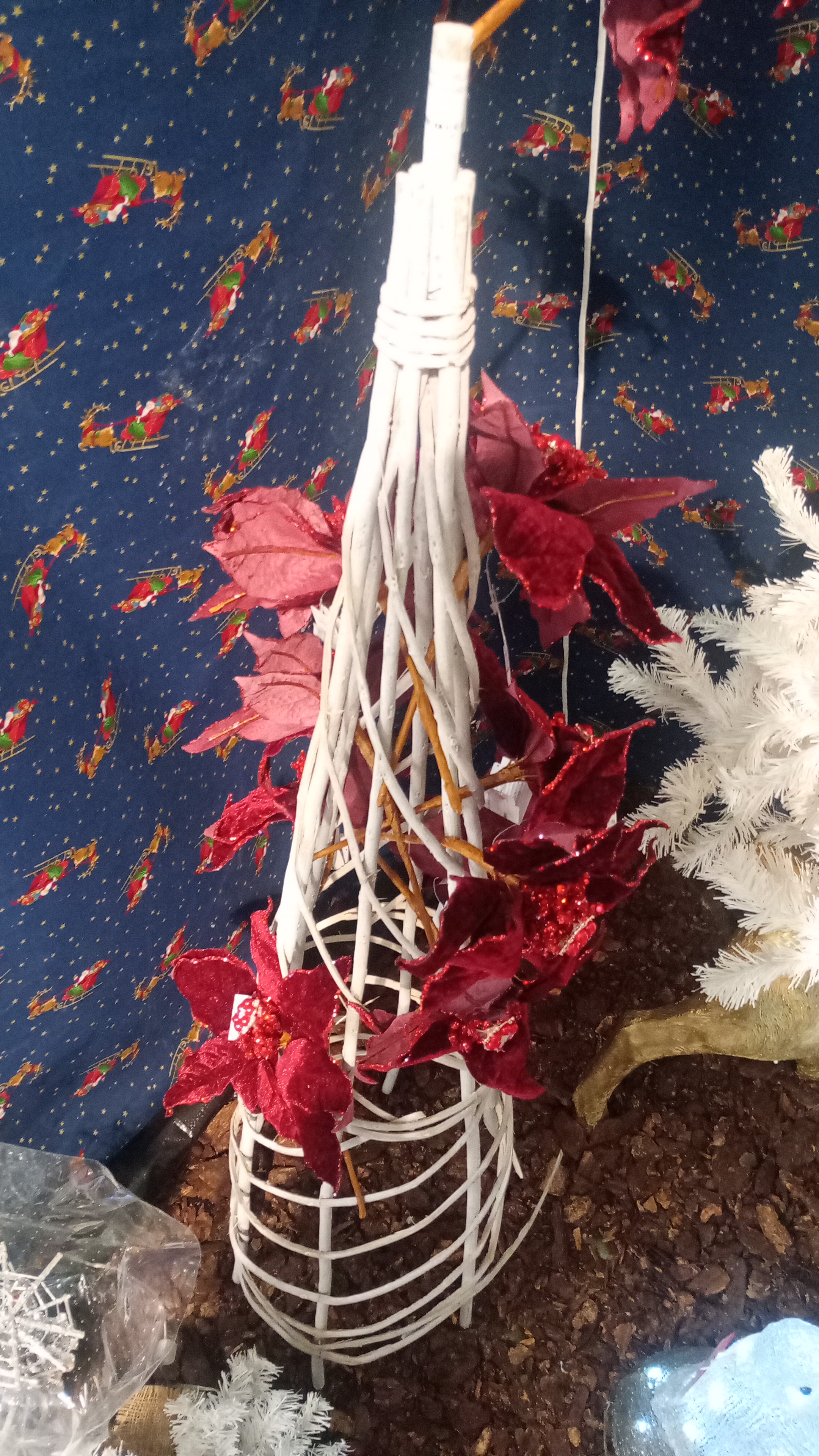 CONO MEDIO IN VIMINI BIANCO