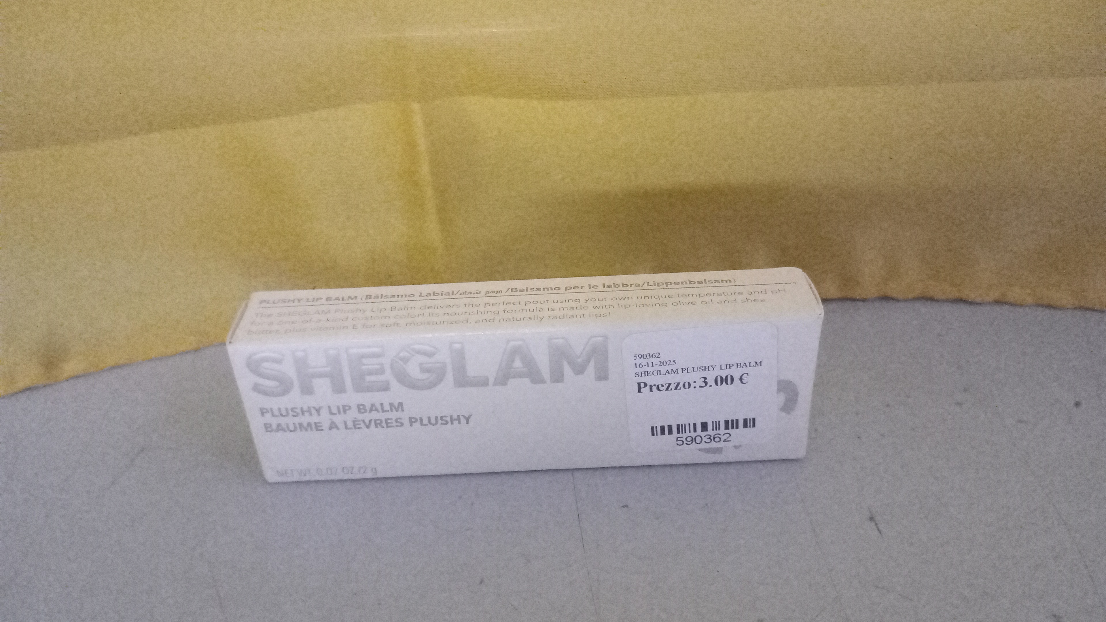 SHEGLAM PLUSHY LIP BALM