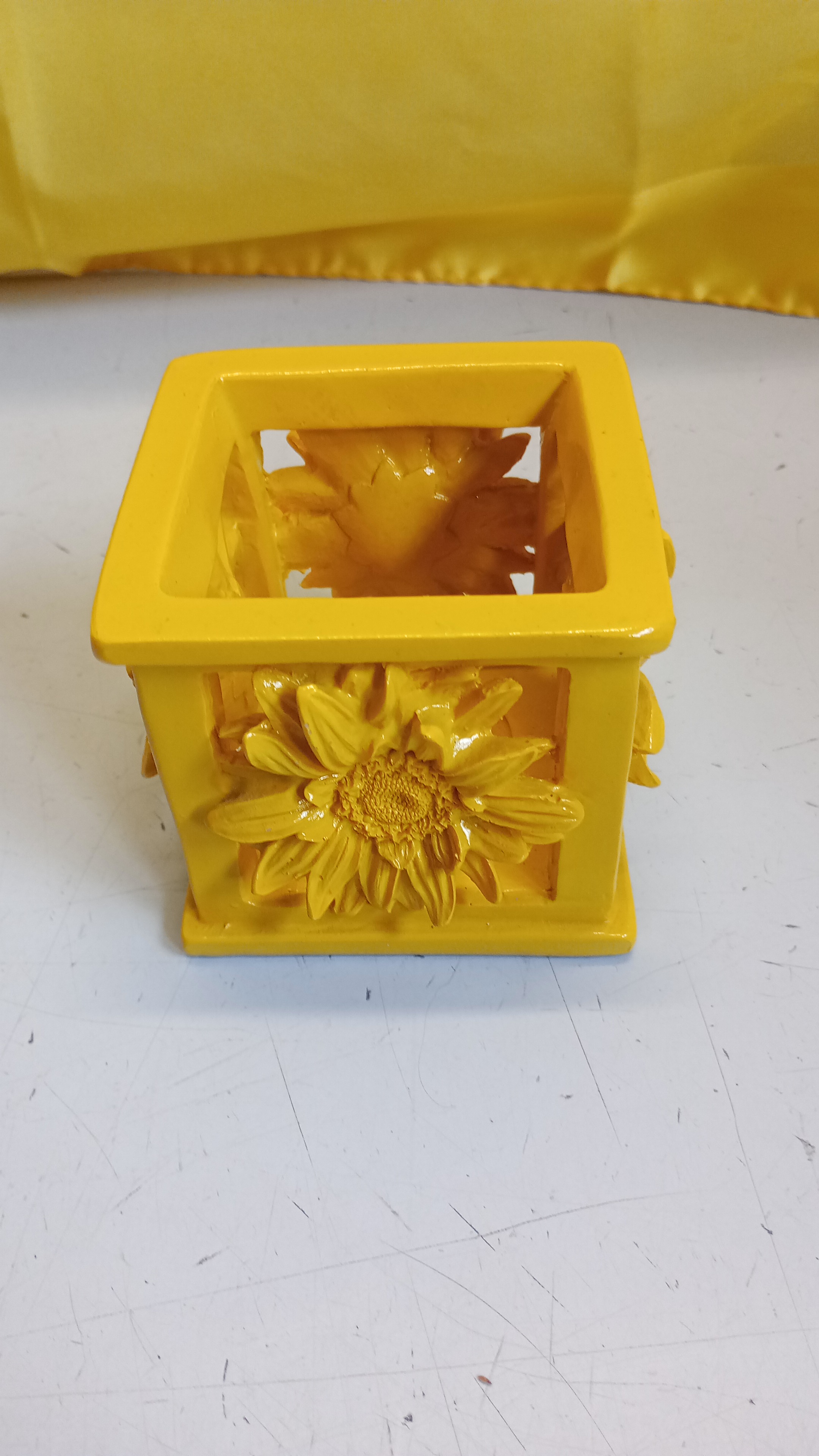 PORTA CANDELA GIALLO