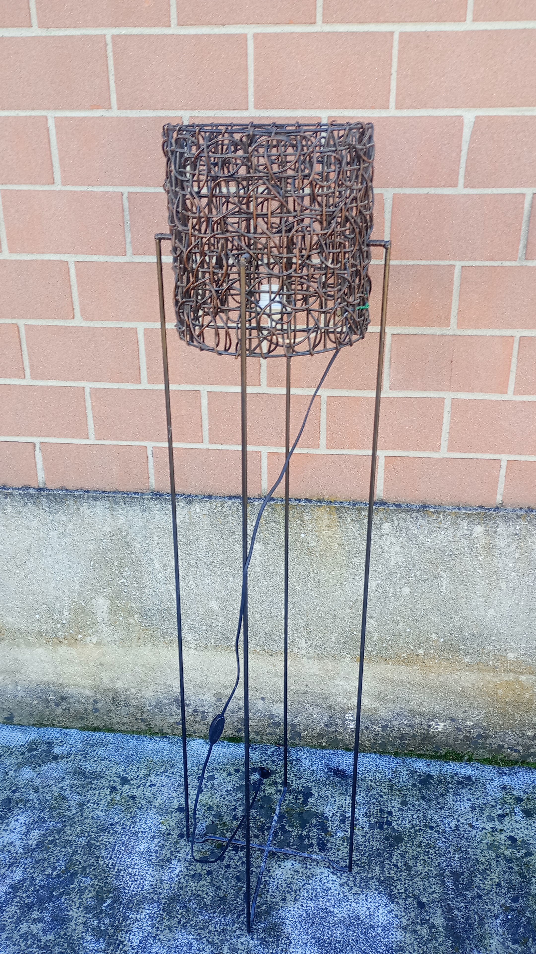 LAMPADA DA COLONNA ETNICA